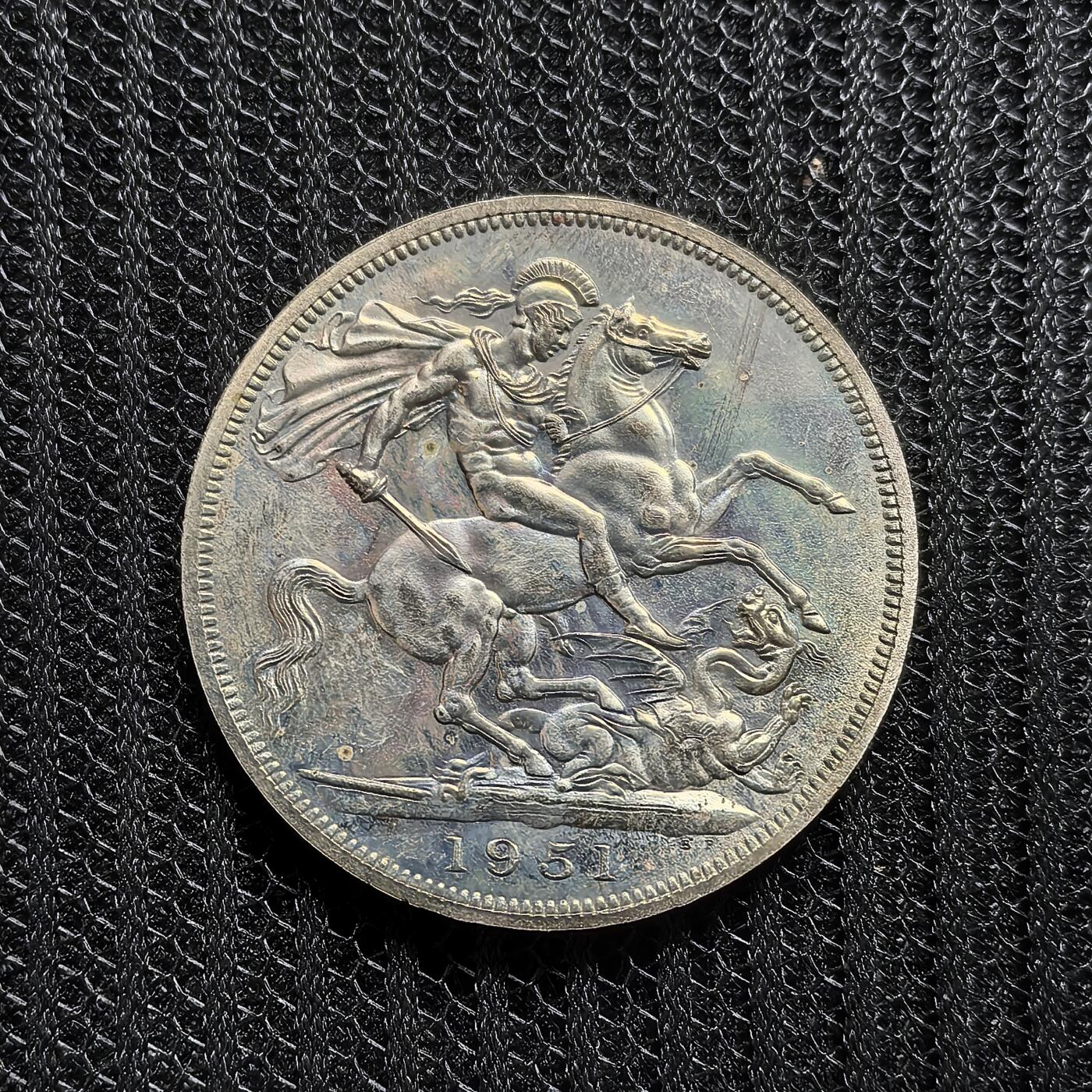 道一币馆币章第一百五十六场 原包装红盒带证 英国1951年乔治六世镍马剑克朗