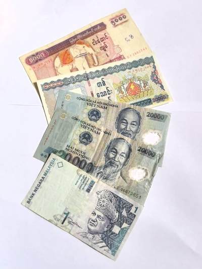 各国外币第100期 无佣金 - 缅甸越南马来西亚一组5张
