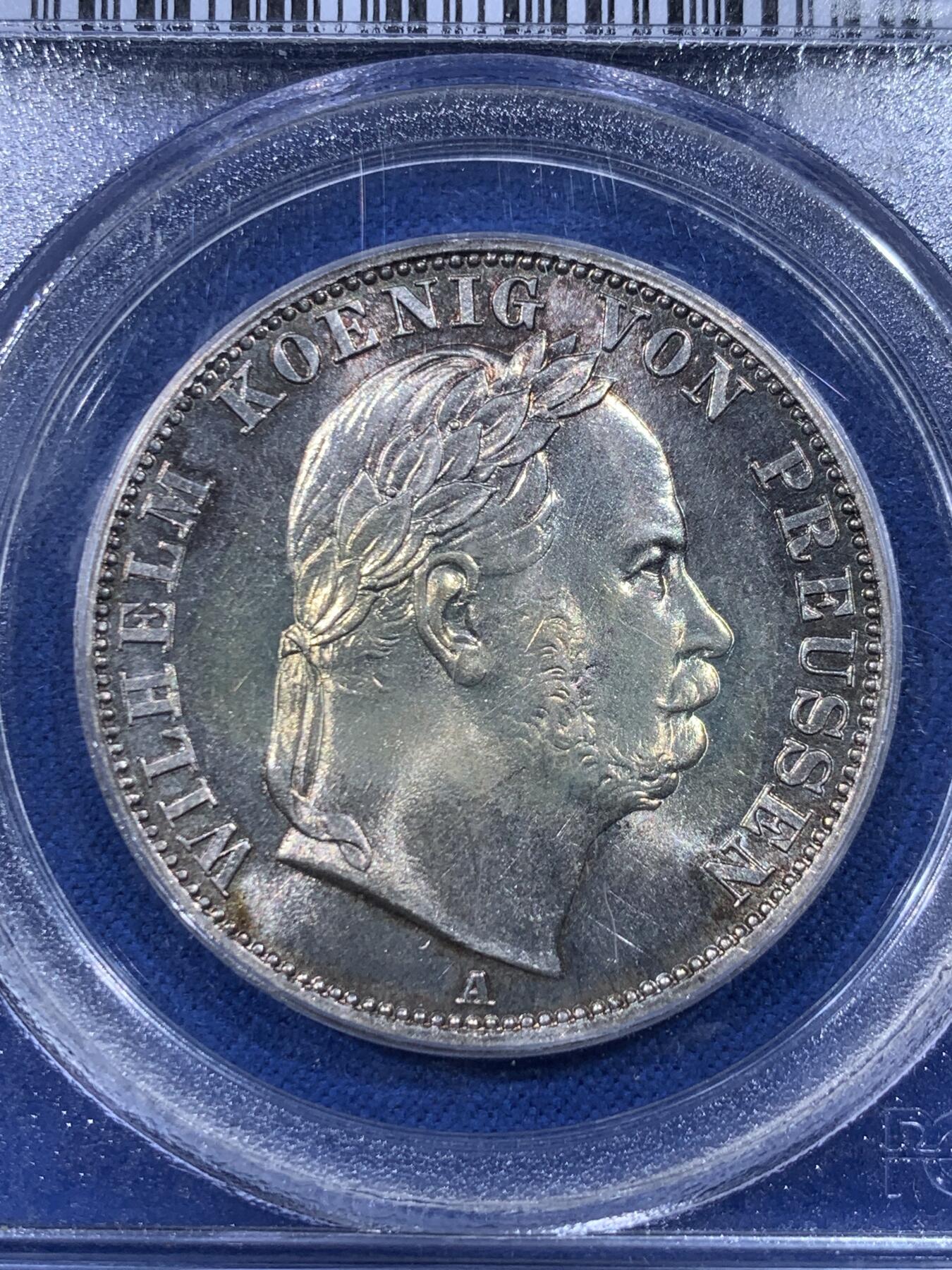 《竞宝斋》第443场 周日，周一，2场连拍 （全场包邮） PCGS MS64 德国 1866年 普鲁士战胜奥地利 胜利泰勒 独年发行 犀利细节 车轮转光 老盒来说 非常难得了