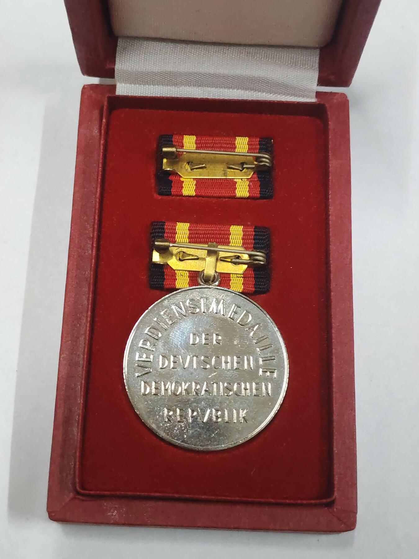 韵星假日拍卖第三十一期 -- Rimey Holidays Auction 31