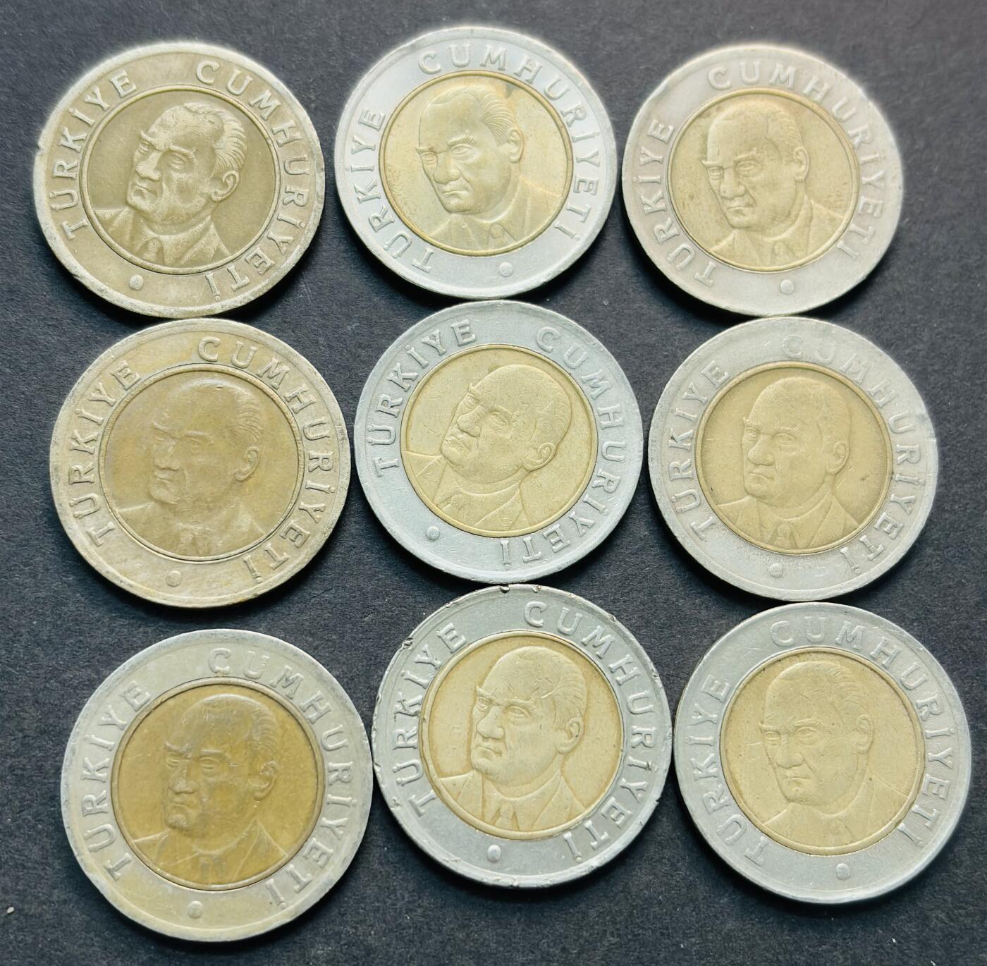 文馨钱币收藏第 284 场，【 长期接收代拍品】老藏家拍品南朝鲜李承晚时期货币，泰国大型纪念币，土耳其各时期及各国套币场 土耳其 1 里拉双色纪念币 9 枚