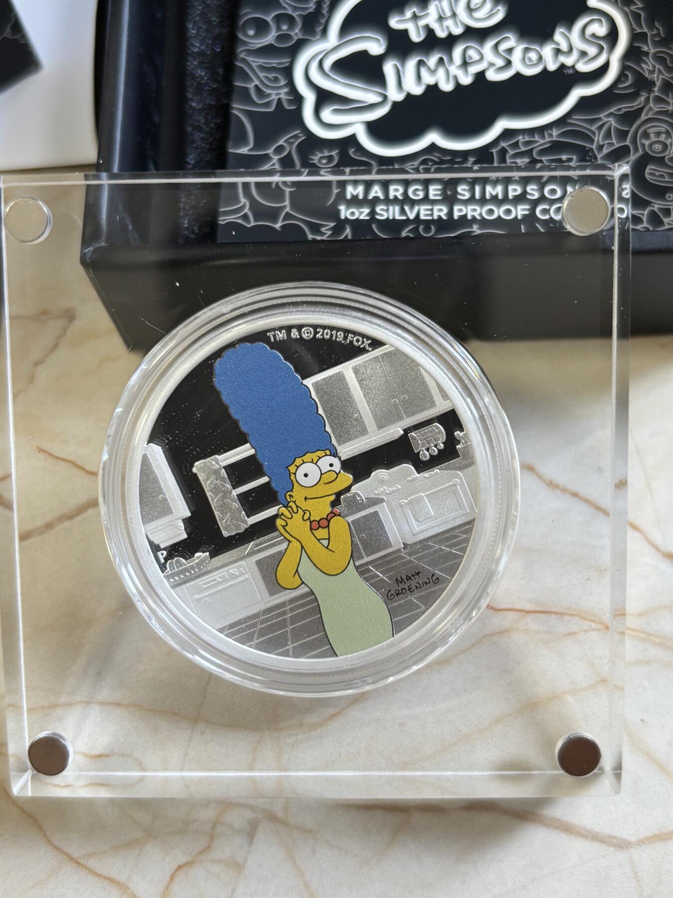 第183期拍卖 图瓦卢2019年辛普森一家彩色1盎司纪念银币，9999银，发行5000枚