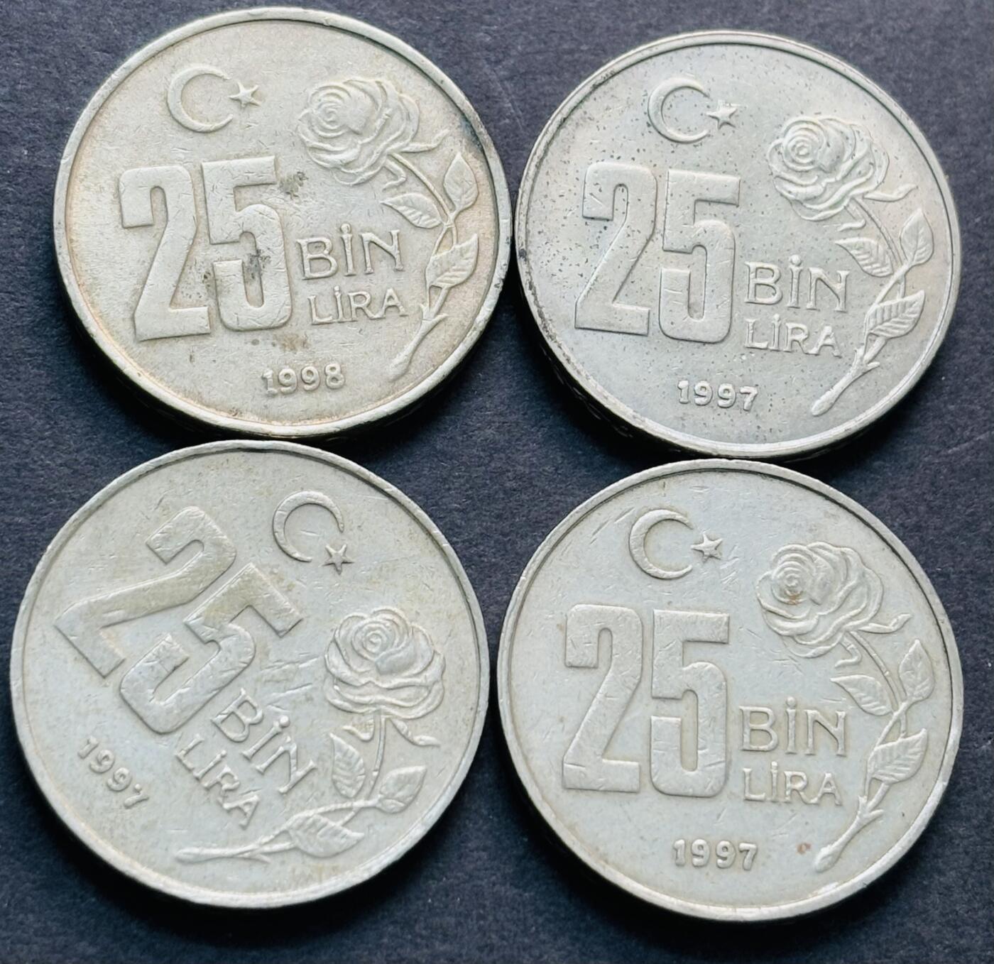 文馨钱币收藏第 284 场，【 长期接收代拍品】老藏家拍品南朝鲜李承晚时期货币，泰国大型纪念币，土耳其各时期及各国套币场 1997-1998 年土耳其 2.5 万里拉 4 枚