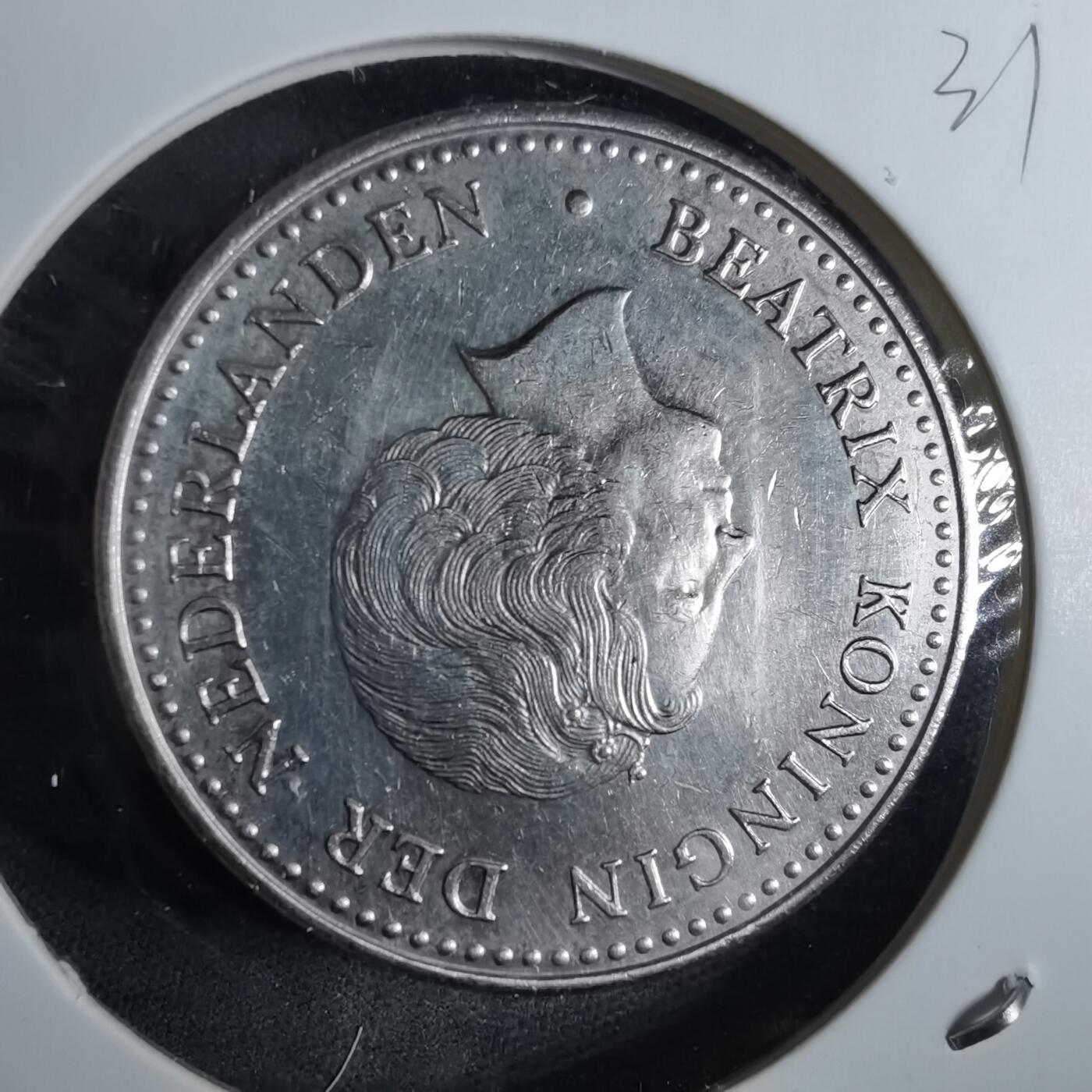 沼泽如烟--第918场 荷属安的列斯1981年2.5盾