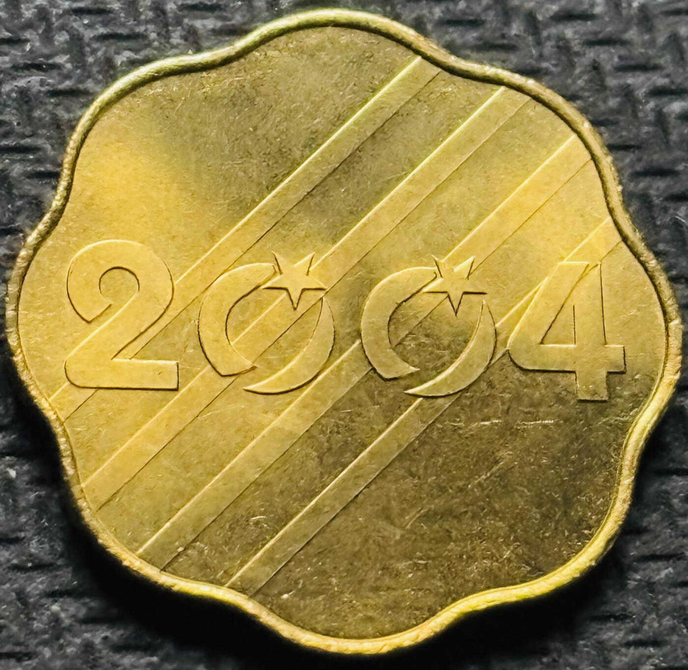 文馨钱币收藏第 284 场，【 长期接收代拍品】老藏家拍品南朝鲜李承晚时期货币，泰国大型纪念币，土耳其各时期及各国套币场 全新日本 2004 年猴年纪念铜章