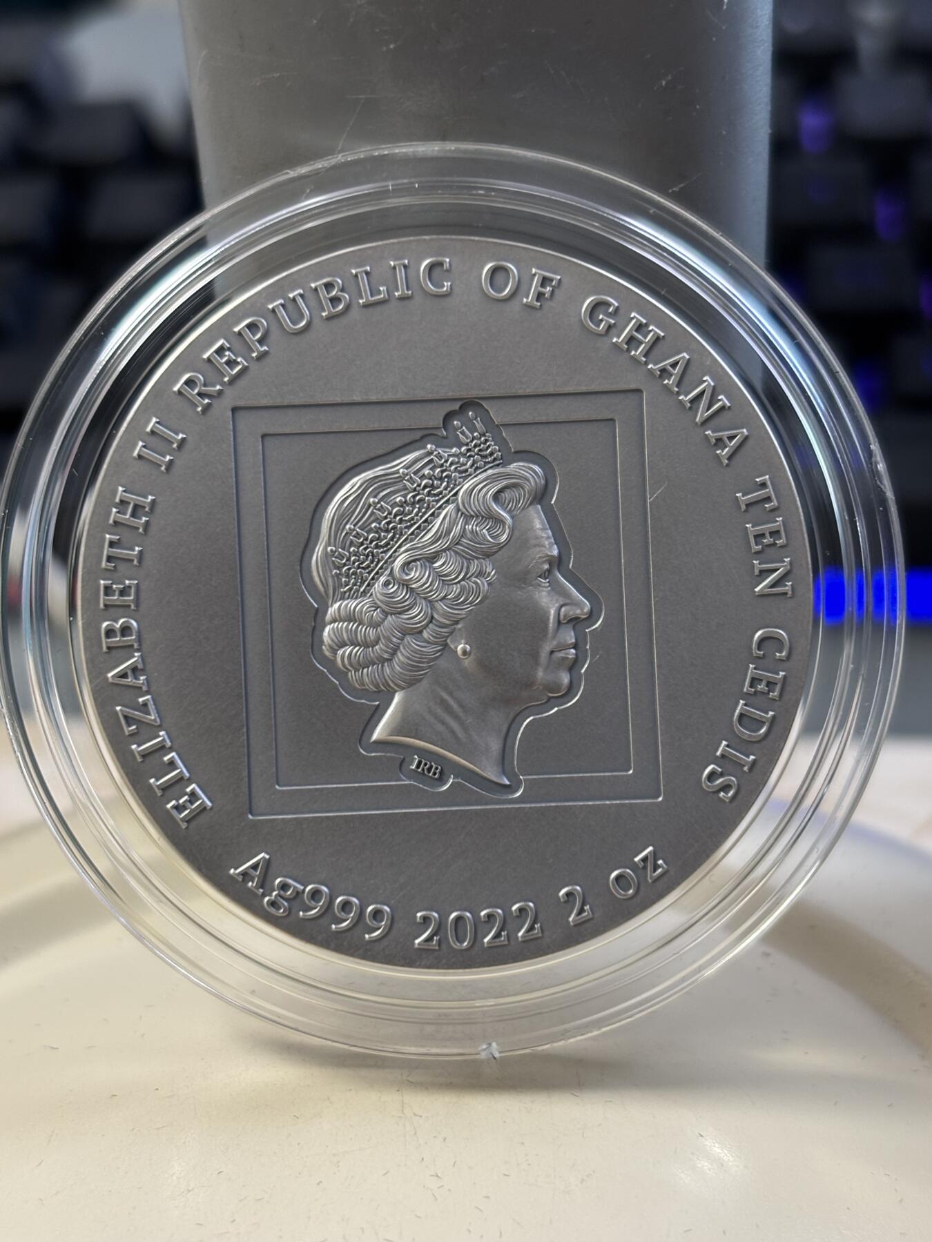 第184期拍卖 加纳2022年自然建筑师忙碌的蚂蚁2盎司纪念银币，999银，发行量500枚