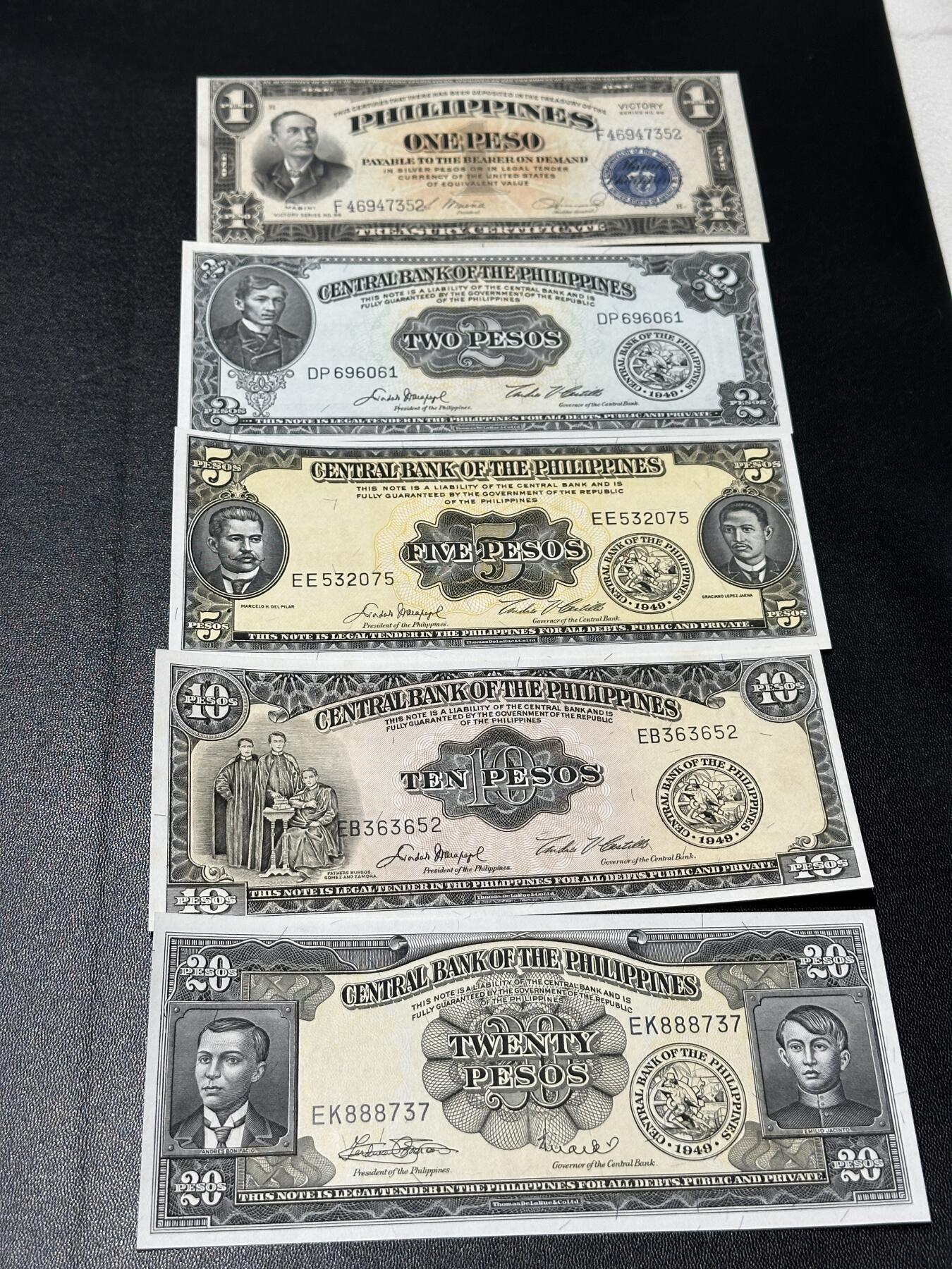 《外钞收藏家》第五百九十期（欧洲强钞、港币、硬通货及丰富裸币大拍场）（本平台长期征集拍品、欢迎藏友们联系合作） 菲律宾两个版本2-20比索 全新 但轻微荧光不绝