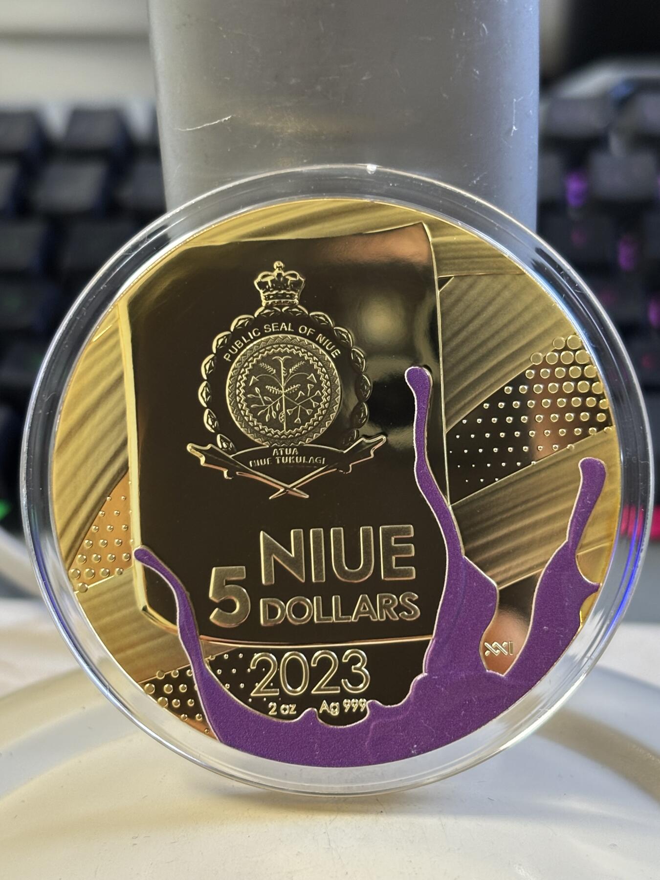 第183期拍卖 纽埃2023年波普艺术系列蒙娜丽莎2盎司纪念彩银币，999银，发行500枚