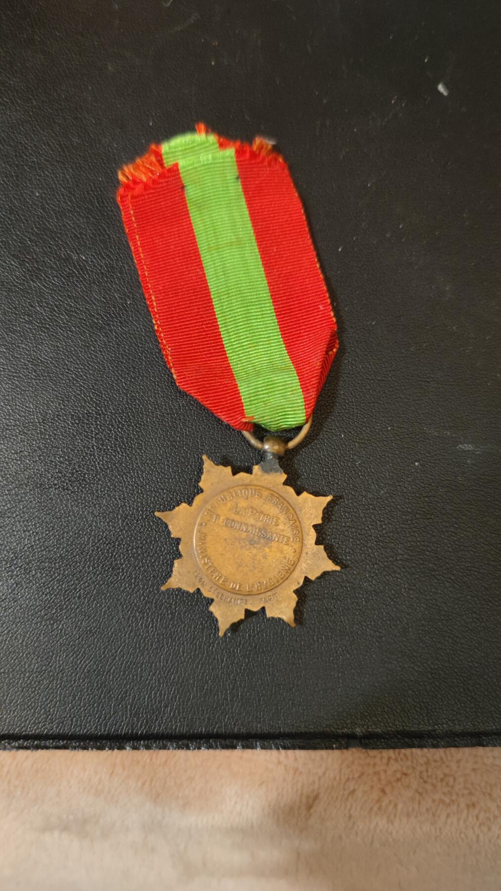 全场0元起拍，周日（12.5）下午5点开始，第69期