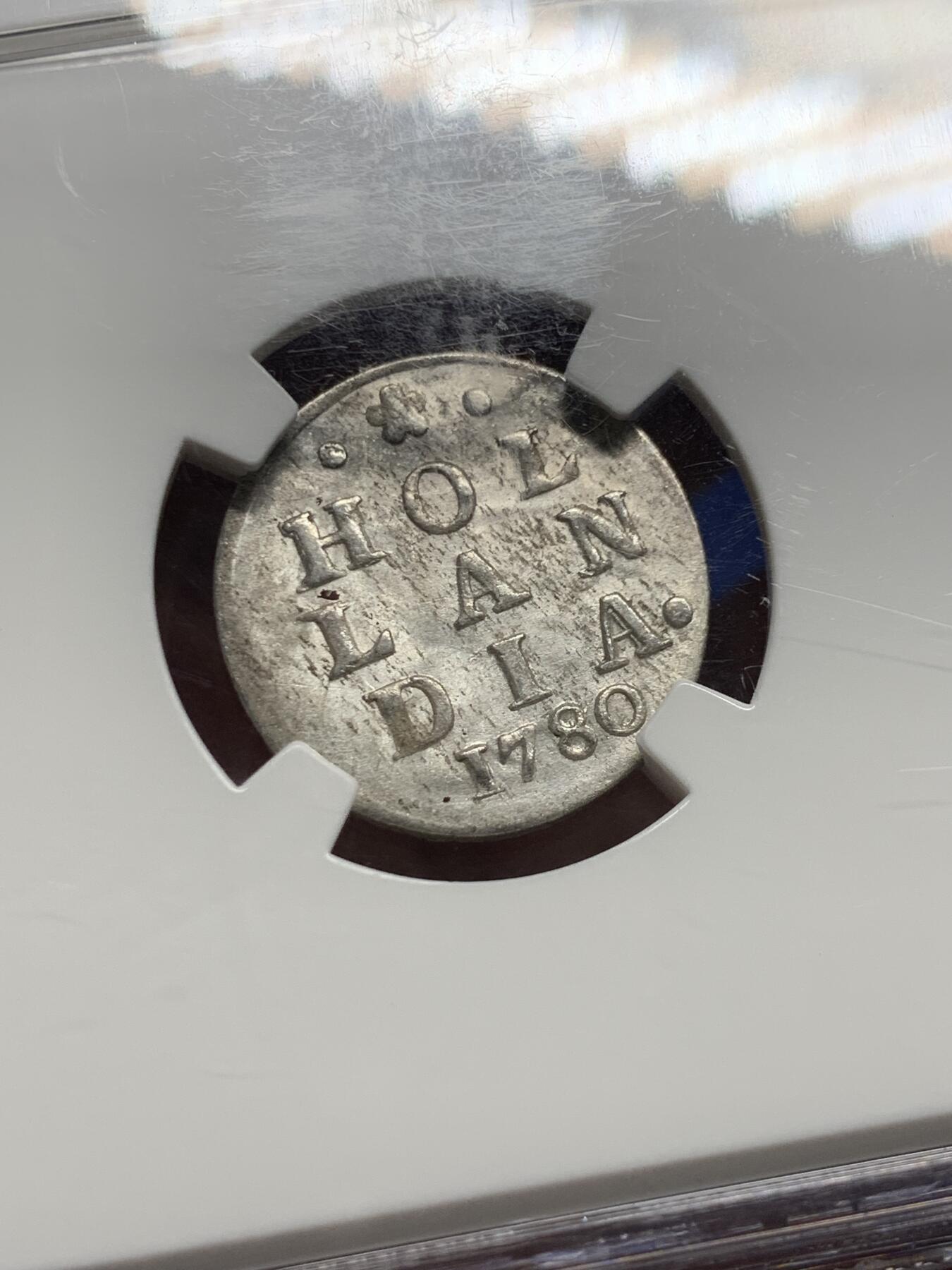 《竞宝斋》第443场 周日，周一，2场连拍 （全场包邮） NGC AU58 荷兰1780年2s银币 购自欧洲老藏家 打制深峻完整 老盒严评压分