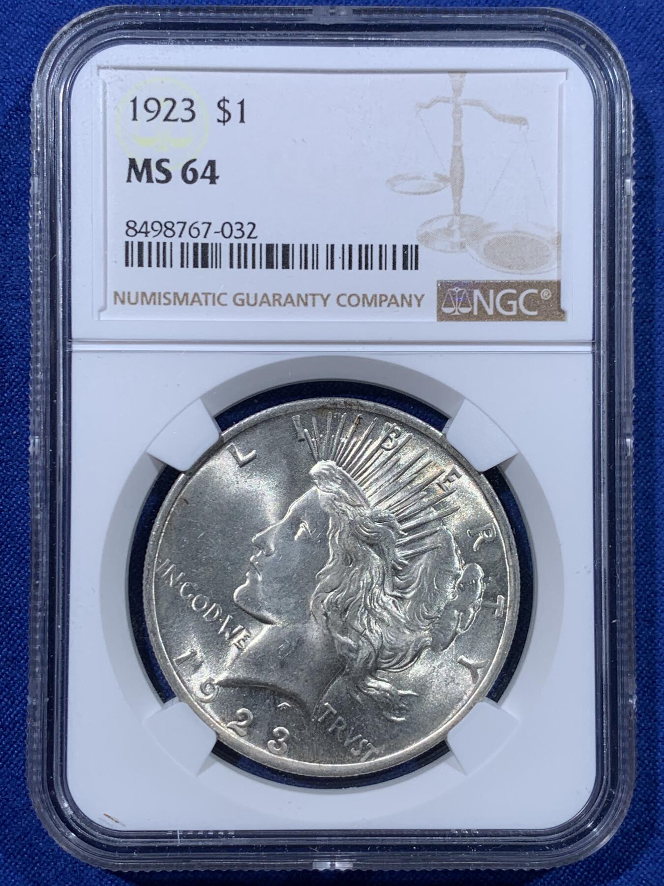 《竞宝斋》第443场 周日，周一，2场连拍 （全场包邮） NGC MS64 美国1923年和平一元银币