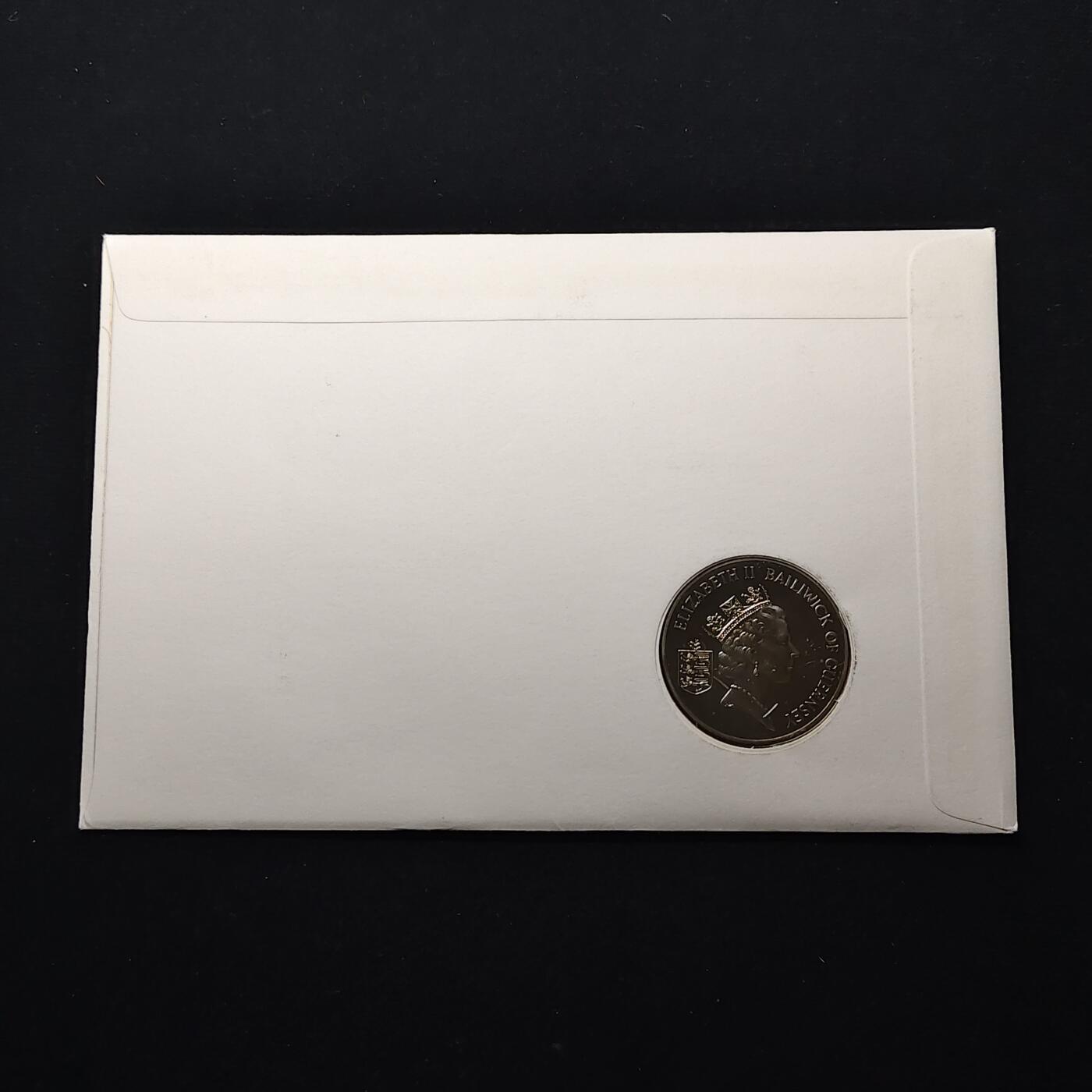 【全场包邮】纯粹捡漏拍482场（免费代拍第19场）-币封+套装+富兰克林（注意佣金） 【邮币封】根西1995年2镑二战胜利50周年克朗型纪念币邮币封