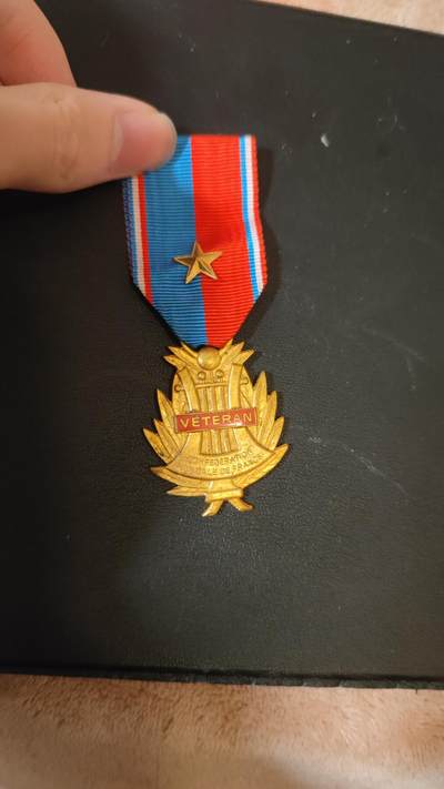 全场0元起拍，周日（12.5）下午5点开始，第69期 - 法国音乐奖章。