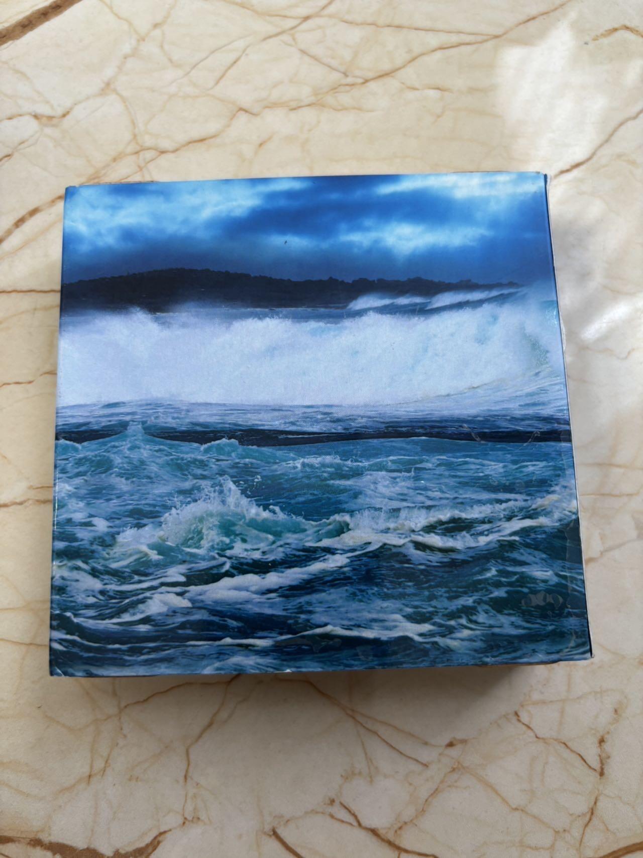 第184期拍卖 纽埃2020年南海女王2盎司高浮雕镀金纪念银币，999银，发行量500枚