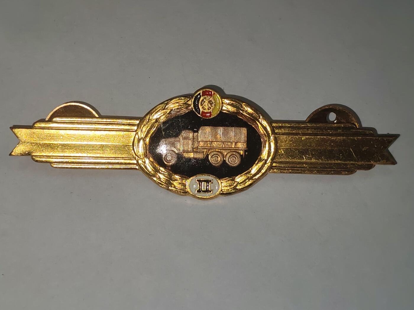 韵星假日拍卖第三十一期 -- Rimey Holidays Auction 31 民主德国二级汽车兵技能证章