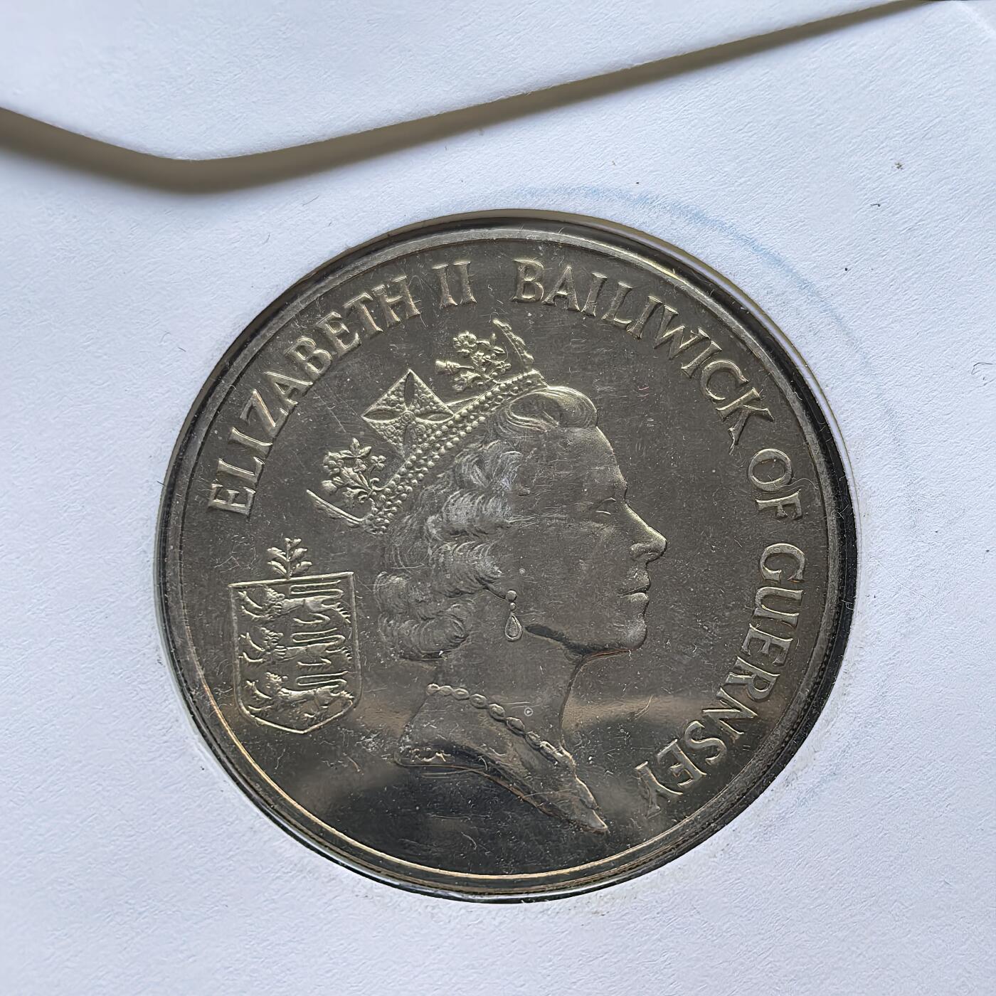 道一币馆币章第一百五十六场 邮币封 根西岛1985年反法西斯胜利40周年2镑纪念币