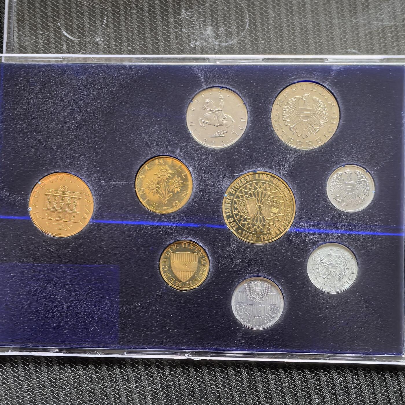 道一币馆币章第一百五十六场 原盒装 奥地利1985年精制套币八枚+纪念章