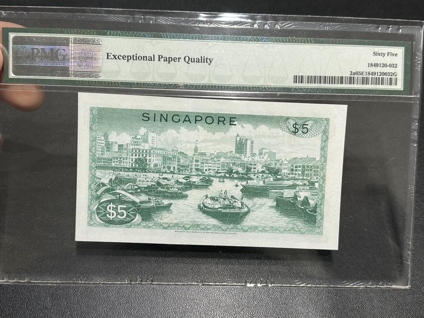 《外钞收藏家》第五百九十期（欧洲强钞、港币、硬通货及丰富裸币大拍场）（本平台长期征集拍品、欢迎藏友们联系合作） 1967年新加坡花版5元 PMG65 BWC版