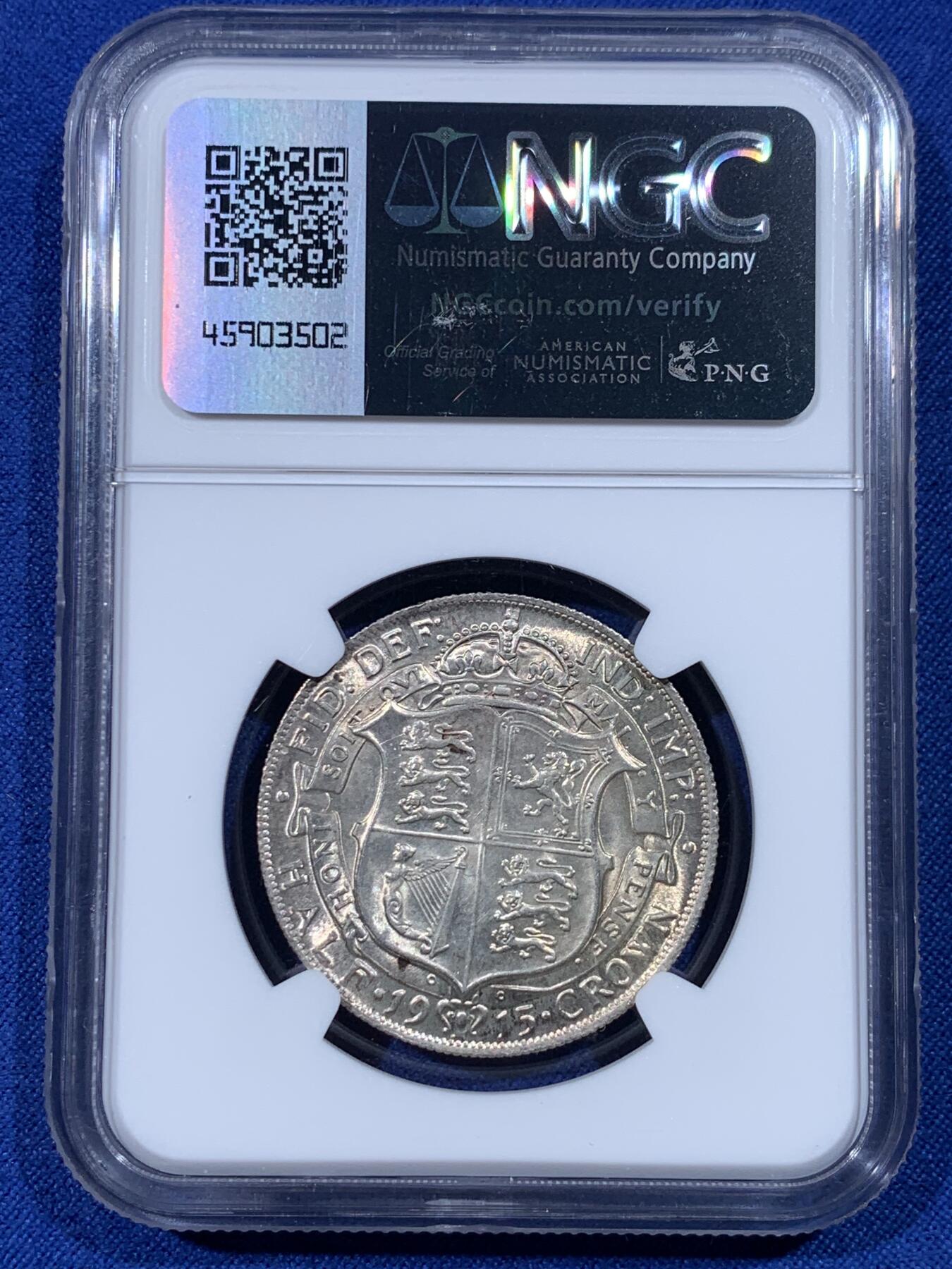 《竞宝斋》第443场 周日，周一，2场连拍 （全场包邮） NGC MS65 英国1915乔治五世流通半克朗银币，转光四溢，银色清爽，收藏级品质。流通版能到65分难度大，书价365美刀，是64分的近两倍。