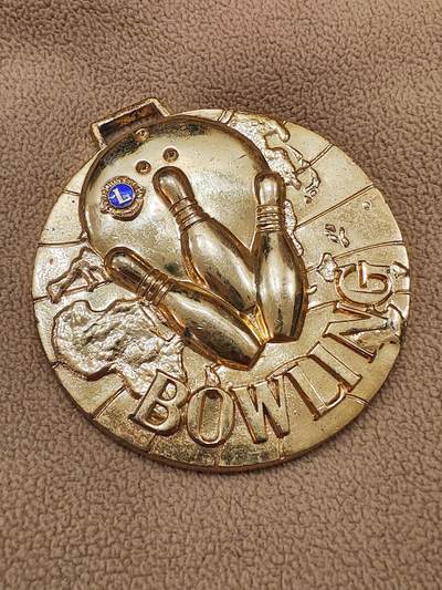 少见国际狮子会珐琅彩保龄球大铜牌 铜章 - 少见国际狮子会珐琅彩保龄球大铜牌 铜章