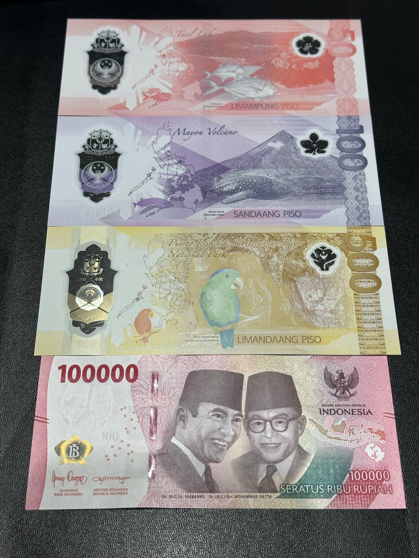 《外钞收藏家》第五百九十期（欧洲强钞、港币、硬通货及丰富裸币大拍场）（本平台长期征集拍品、欢迎藏友们联系合作） 菲律宾新版塑料钞50、100、500比索 AA冠+印尼10万卢比无47靓号 全新UNC