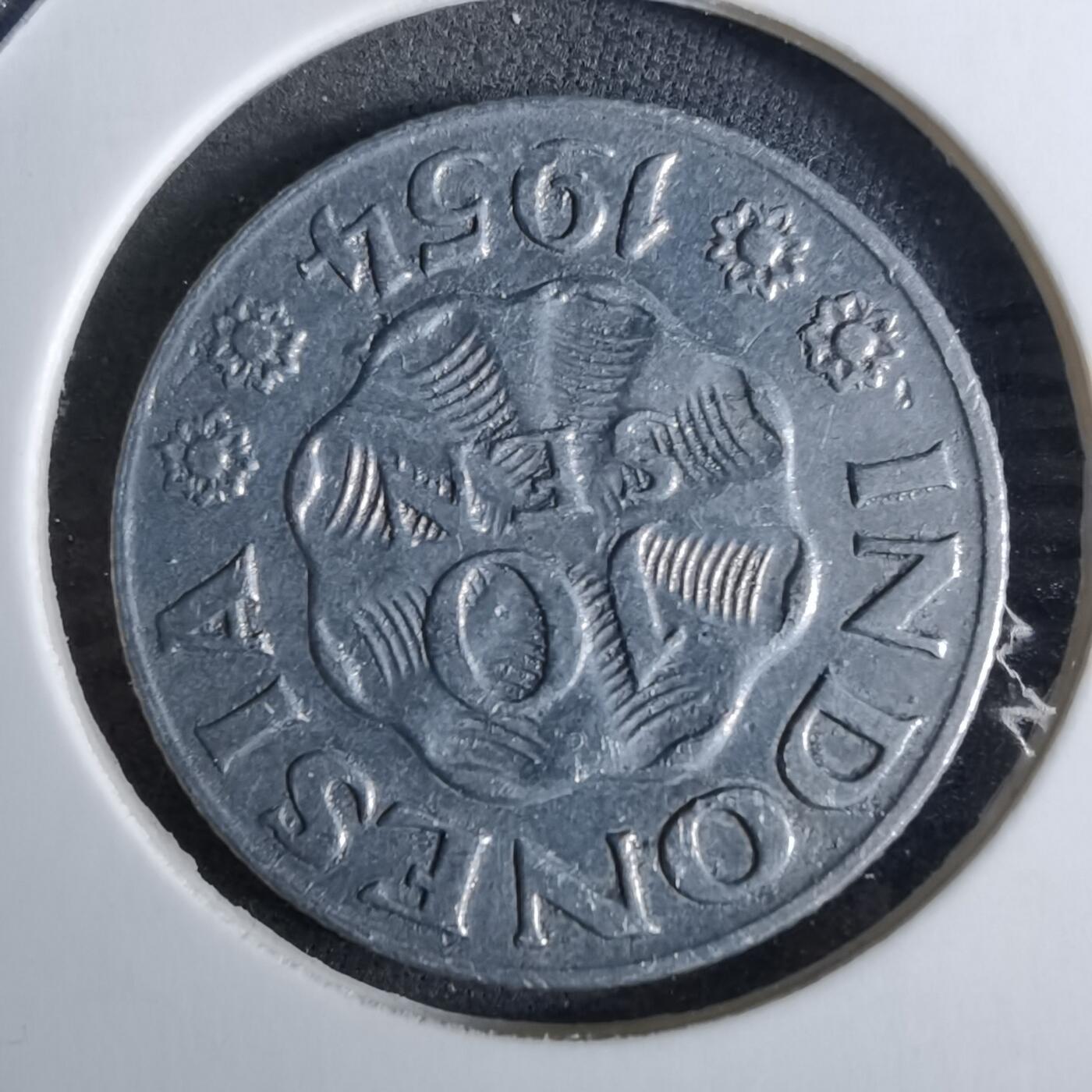 沼泽如烟--第918场 印度尼西亚1954年十分