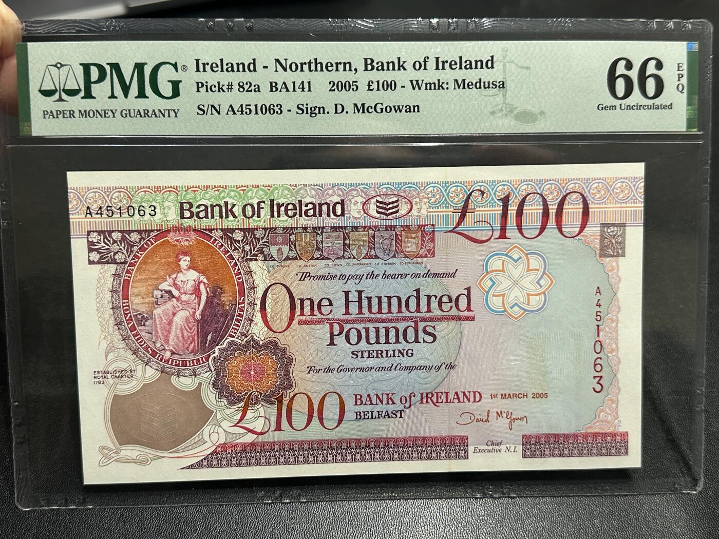 《外钞收藏家》第五百九十期（欧洲强钞、港币、硬通货及丰富裸币大拍场）（本平台长期征集拍品、欢迎藏友们联系合作） 2005年北爱尔兰100镑 PMG66 A冠