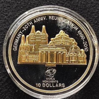 【全场包邮】纯粹捡漏拍483场（免费代拍第20场） - 【稀少】库克群岛2010年10元德国统一20周年精制克朗型纪念银币-含镀金建筑插件-量3000（含证书）