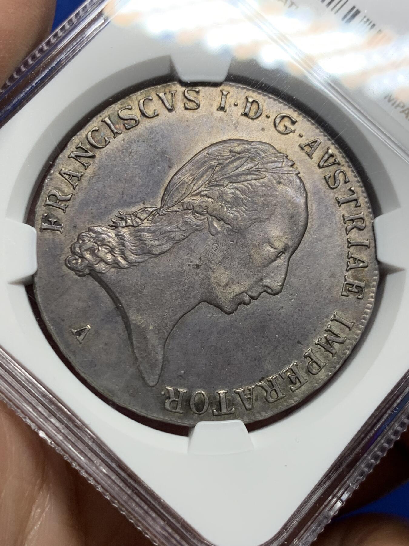 《竞宝斋》第443场 周日，周一，2场连拍 （全场包邮） NGC AU55 奥地利 1820年 奥地利的弗朗茨一世 泰勒银币 高点保存的不错 包浆更是让人难忘