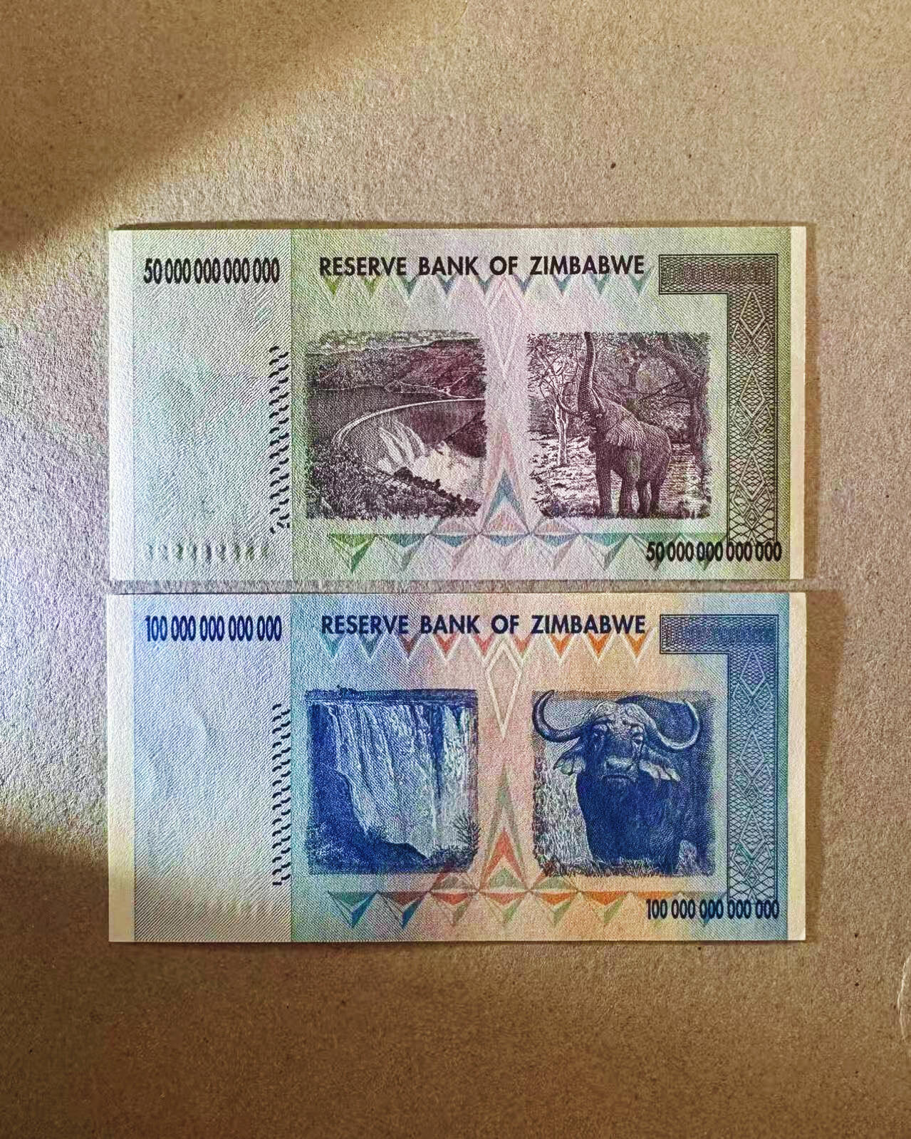 【Blue Auction】世界纸币精拍第757期——18级TOP拍卖/信誉/品质/专业/高效💫 【一组2张AA冠无47】津巴布韦 2008年50万亿元-100万亿元 全新UNC