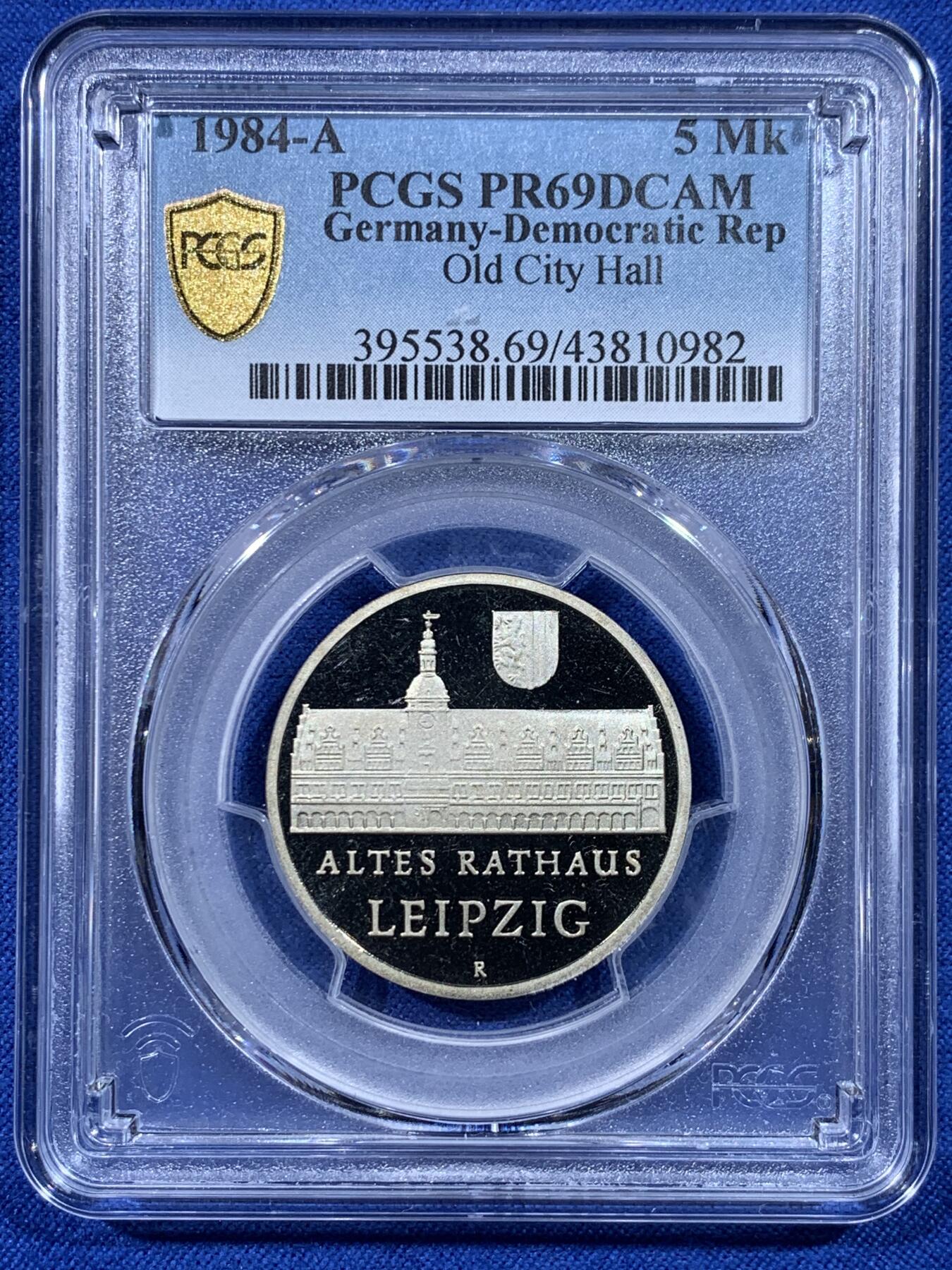 《竞宝斋》第443场 周日，周一，2场连拍 （全场包邮） PCGS PR69DCAM 德国1984年莱比锡老市政厅5马克