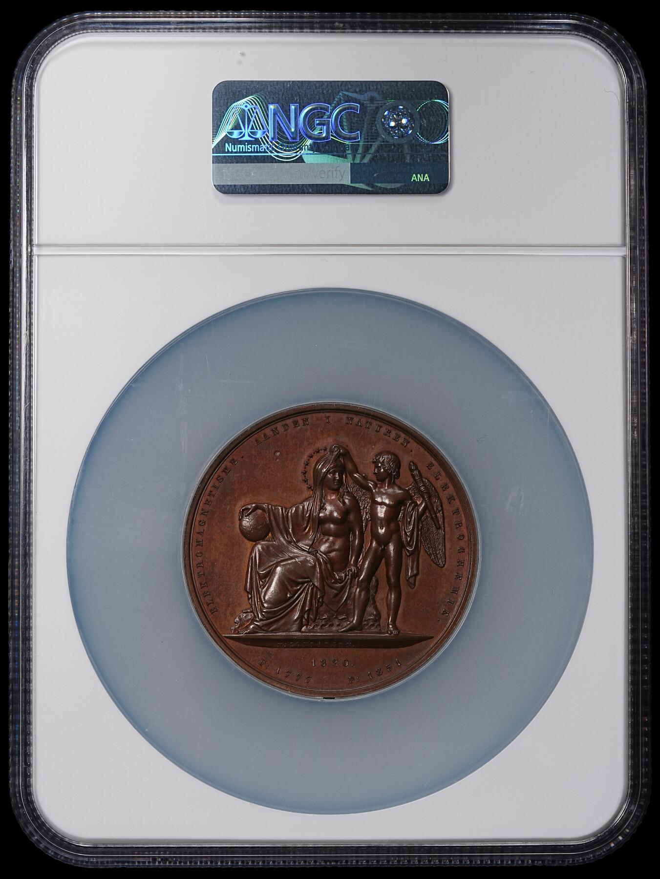 修遠堂世界钱币第九十五期 NGC MS64BN 1851年丹麦物理学家，化学家-汉斯·奥斯特纪念大铜章 特大加厚盒