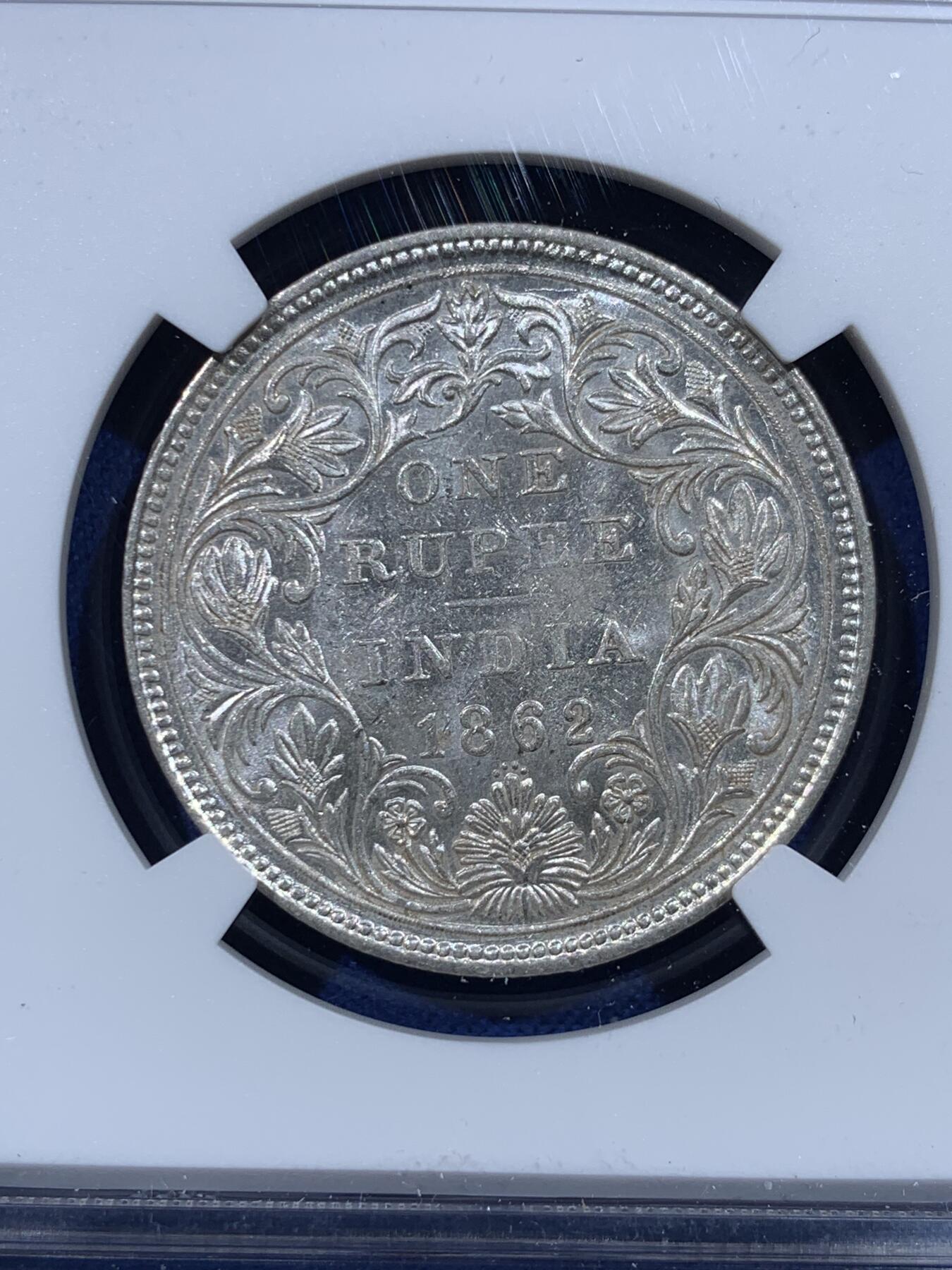 《竞宝斋》第443场 周日，周一，2场连拍 （全场包邮） NGC MS62 英属印度 1862年 维多利亚 1卢比 银币 原光好品