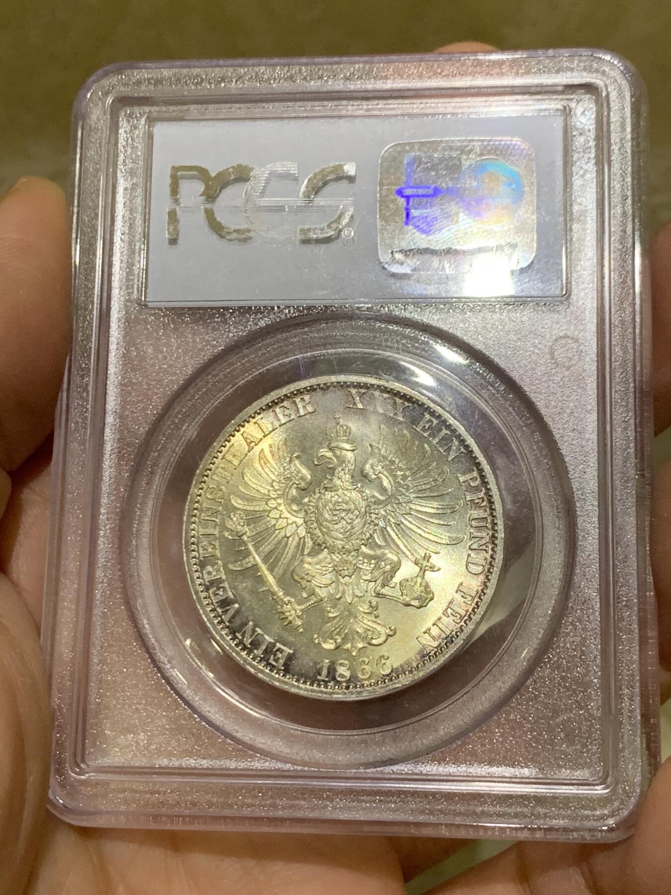 《竞宝斋》第443场 周日，周一，2场连拍 （全场包邮） PCGS MS64 德国 1866年 普鲁士战胜奥地利 胜利泰勒 独年发行 犀利细节 车轮转光 老盒来说 非常难得了