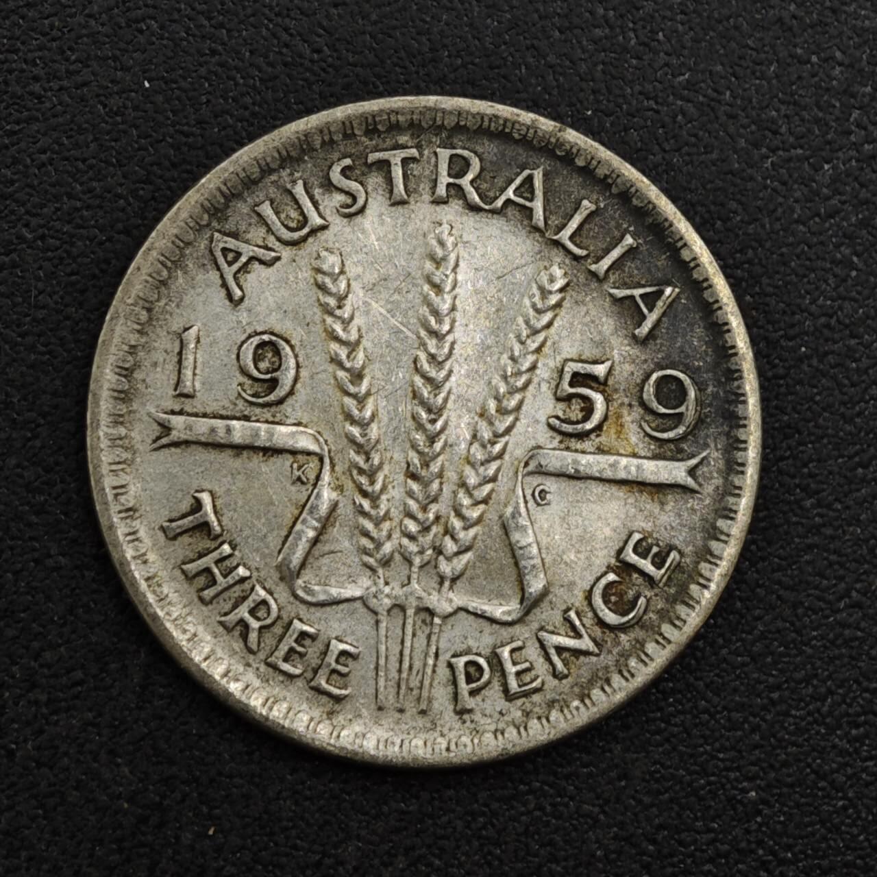 【淘币小摊】实时拍第八百一十三拍   散币场   满百包邮可预留二周 每周一统一发货   澳大利亚1959年伊丽莎白二世3便士银币