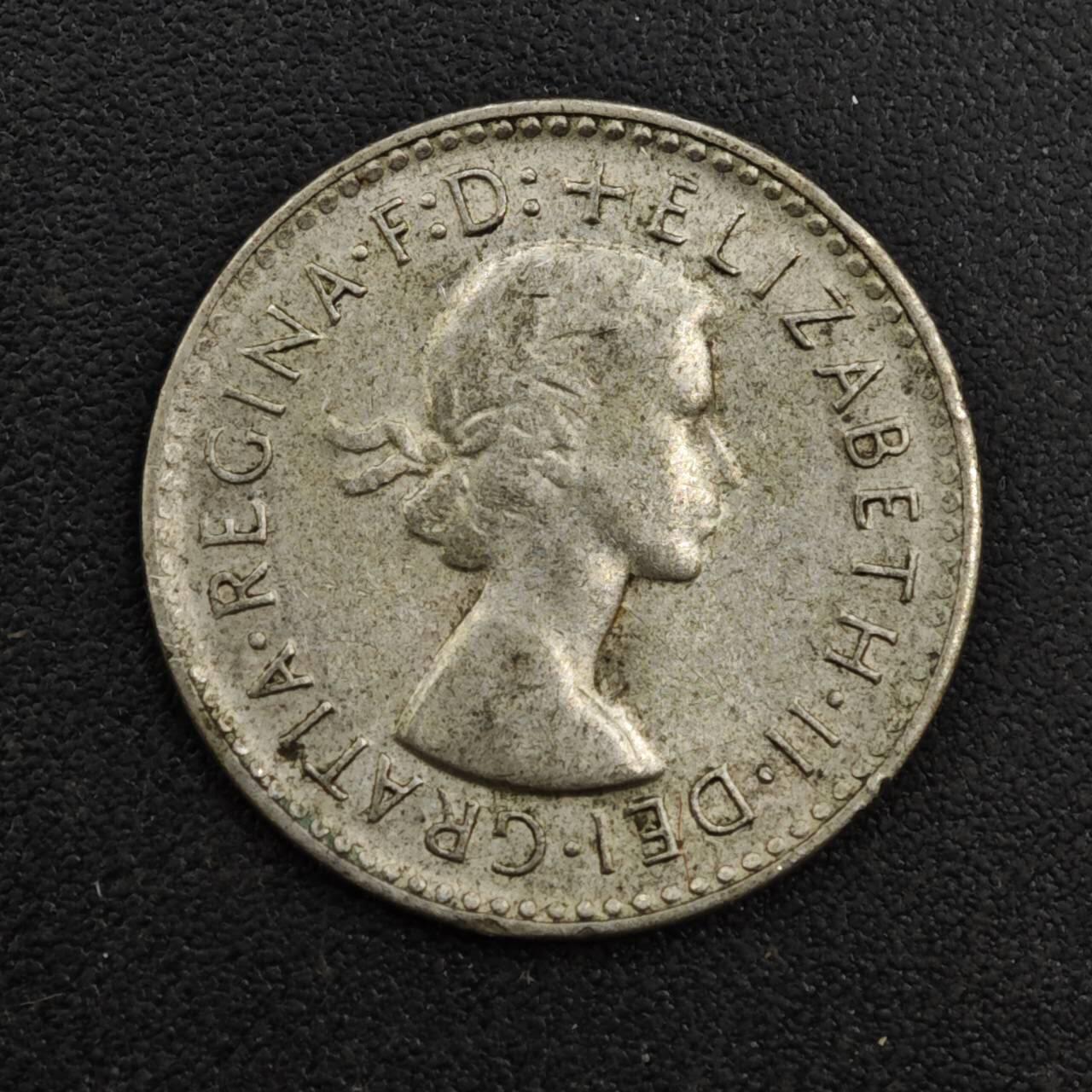 【淘币小摊】实时拍第八百一十三拍   散币场   满百包邮可预留二周 每周一统一发货   澳大利亚1961年伊丽莎白二世3便士银币