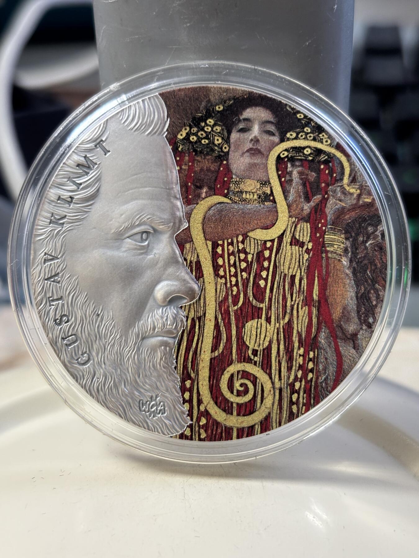 第184期拍卖 加纳2020年伟大的艺术家系列克里姆特2盎司彩银币，999银，发行500枚