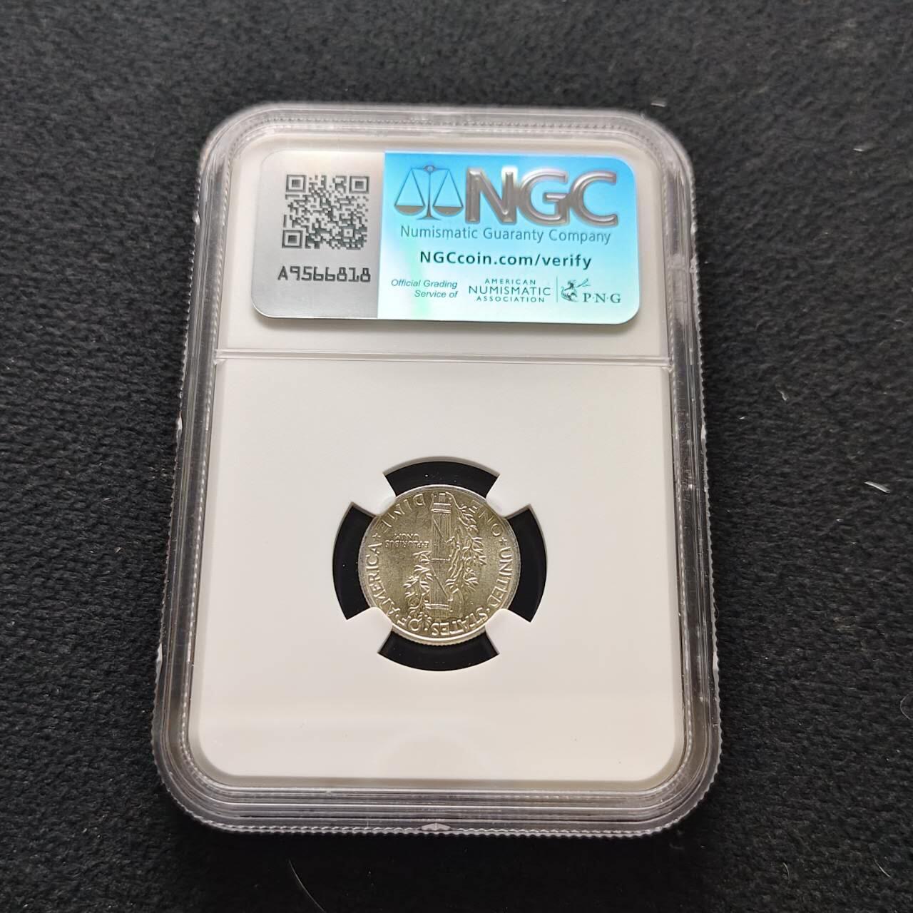 【全场包邮】纯粹捡漏拍485场（免费代拍第22场） 美国1942年小飞人10分银币-NGC MS62