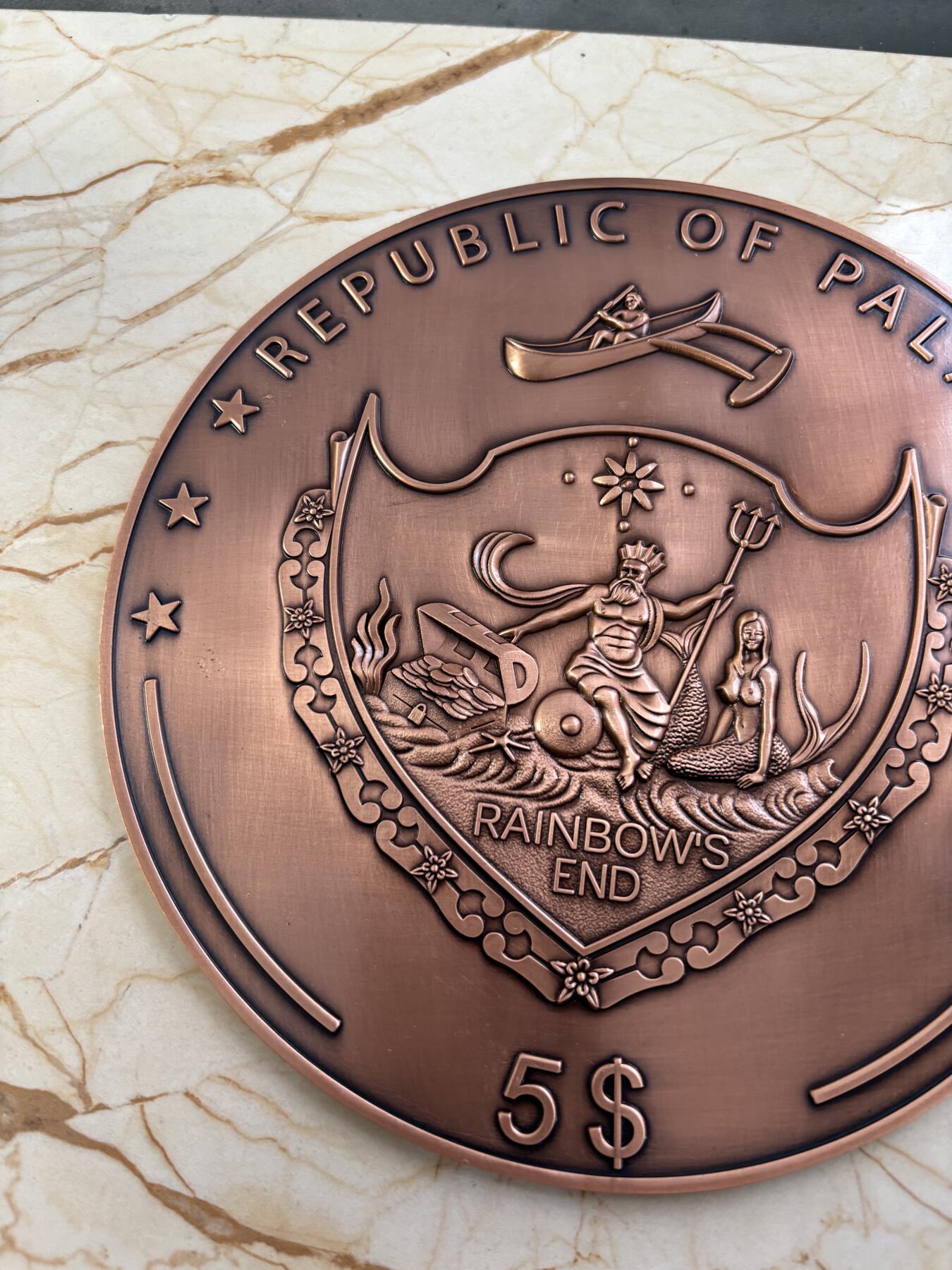 第184期拍卖 帕劳2015年寻找海盗宝藏超大规格游戏棋纪念铜币带黑绒袋