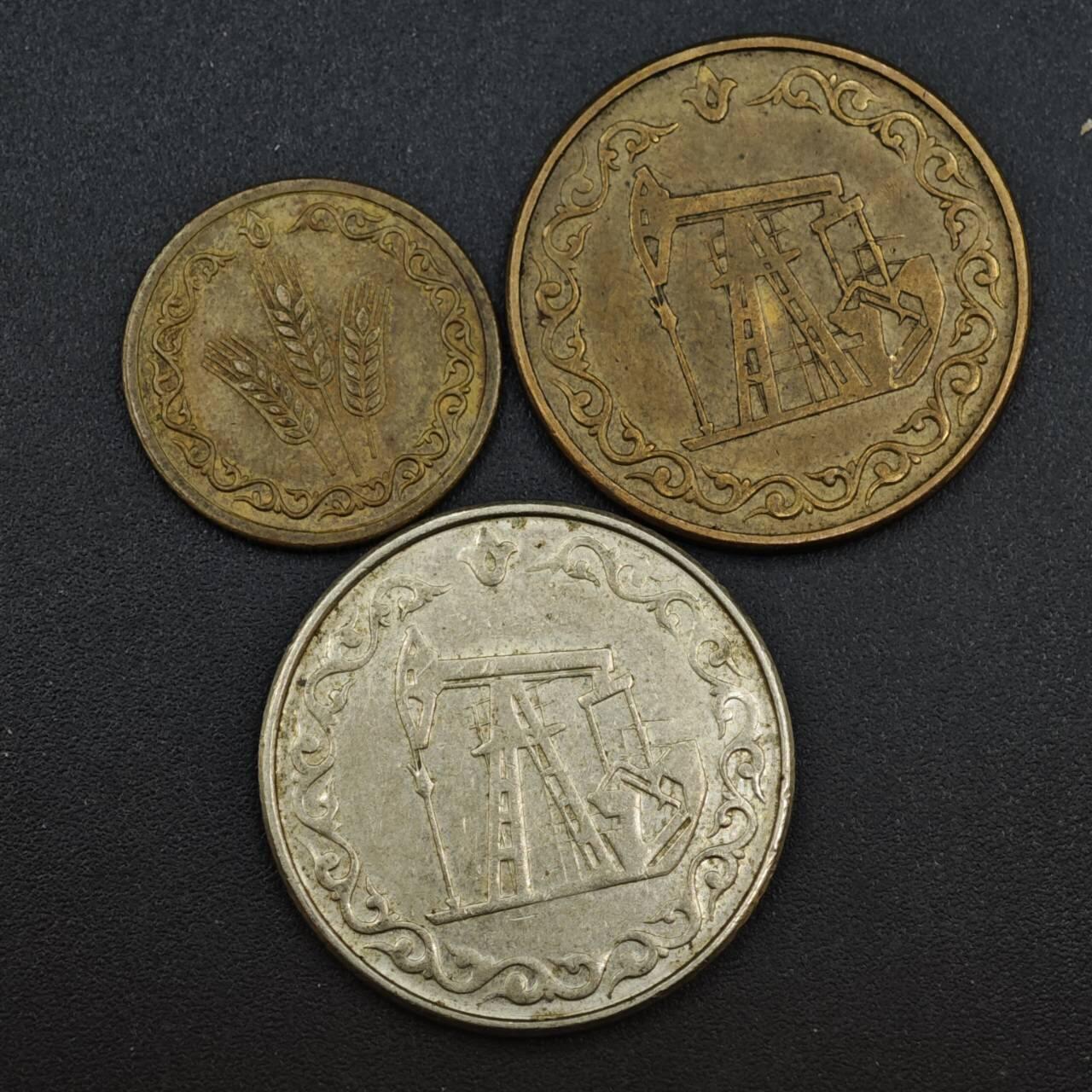 【淘币小摊】实时拍第八百一十三拍   散币场   满百包邮可预留二周 每周一统一发货   鞑靼斯坦3枚套