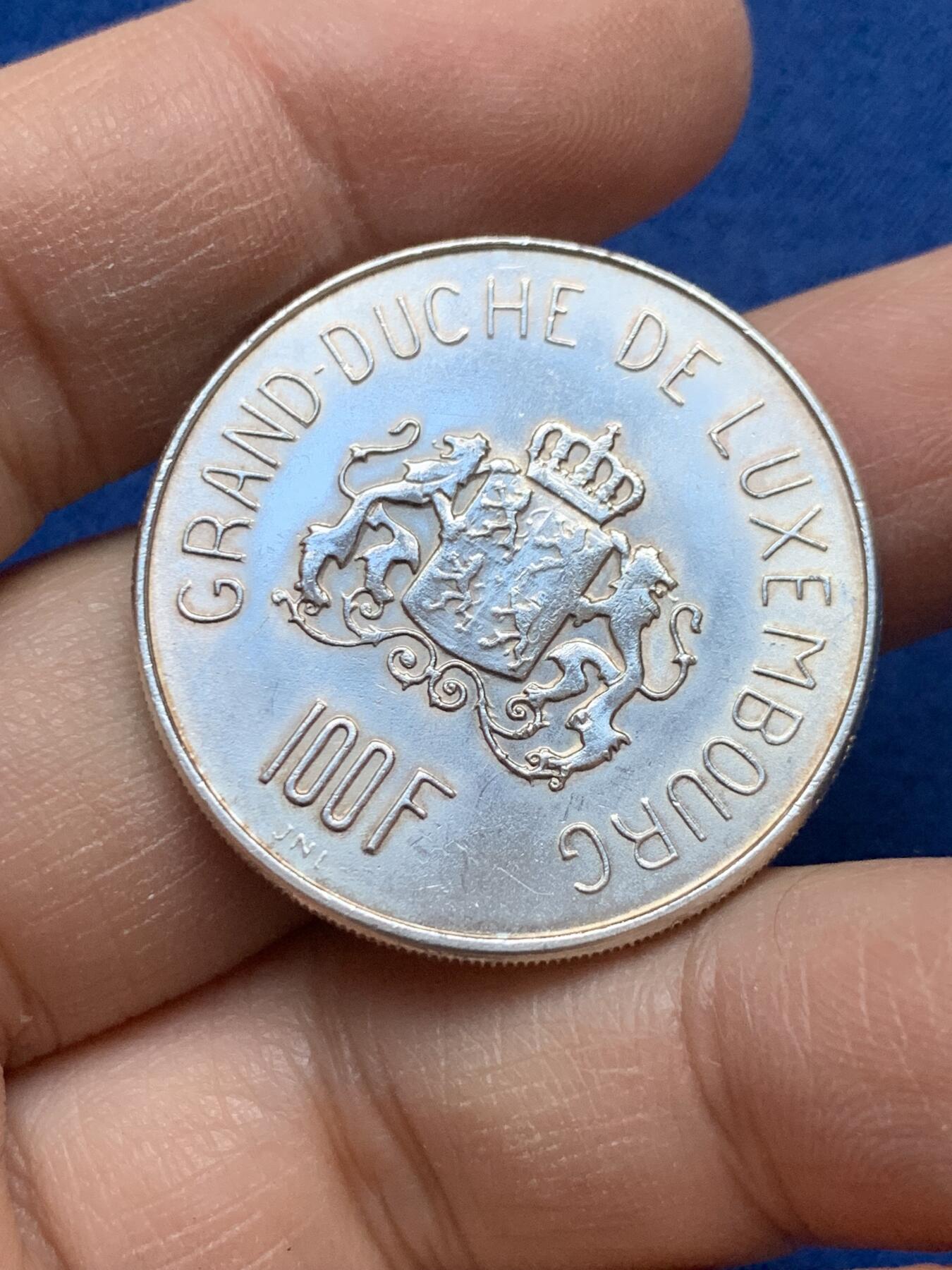 《竞宝斋》第443场 周日，周一，2场连拍 （全场包邮） 卢森堡1963年七任大公 夏洛特夫人 100法郎银币