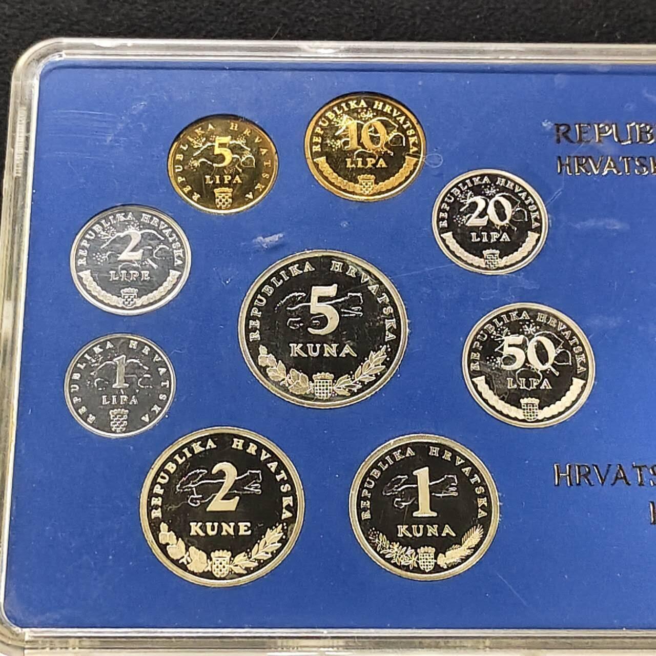 【全场包邮】纯粹捡漏拍485场（免费代拍第22场） 【稀少】克罗地亚2004年偶数年拉丁文版官方精制套币-量2000