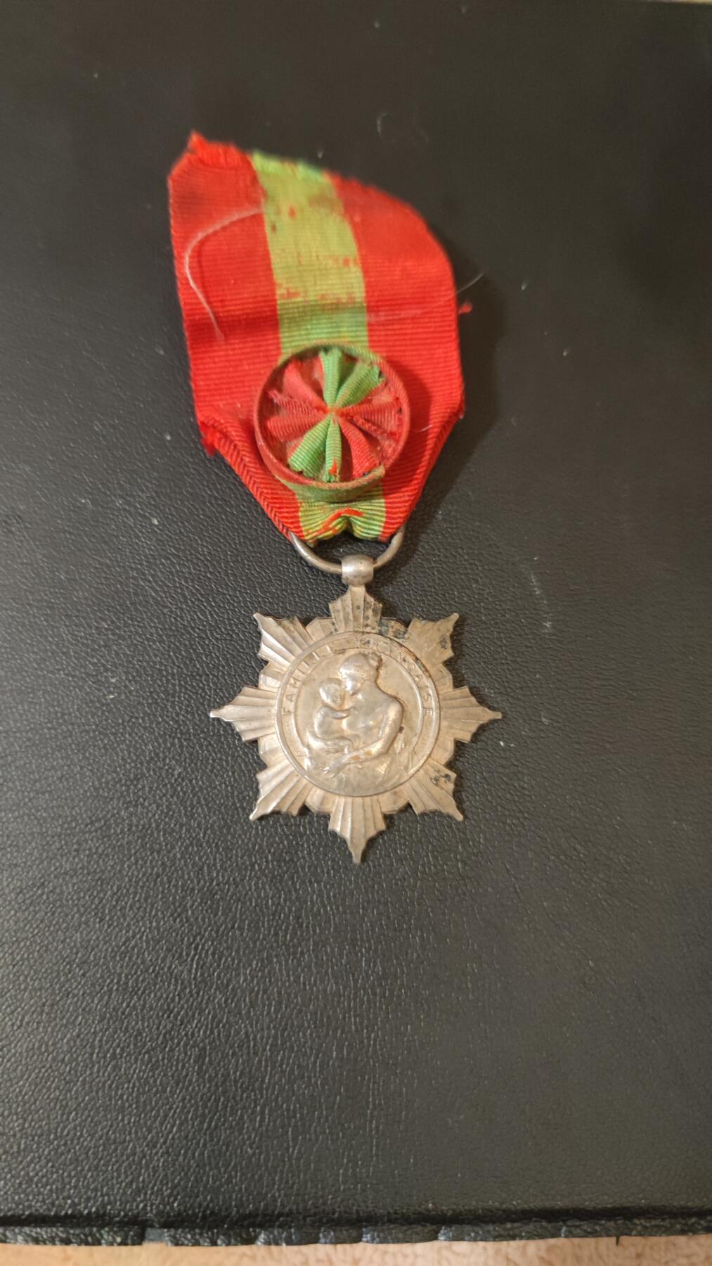 全场0元起拍，周日（12.5）下午5点开始，第69期