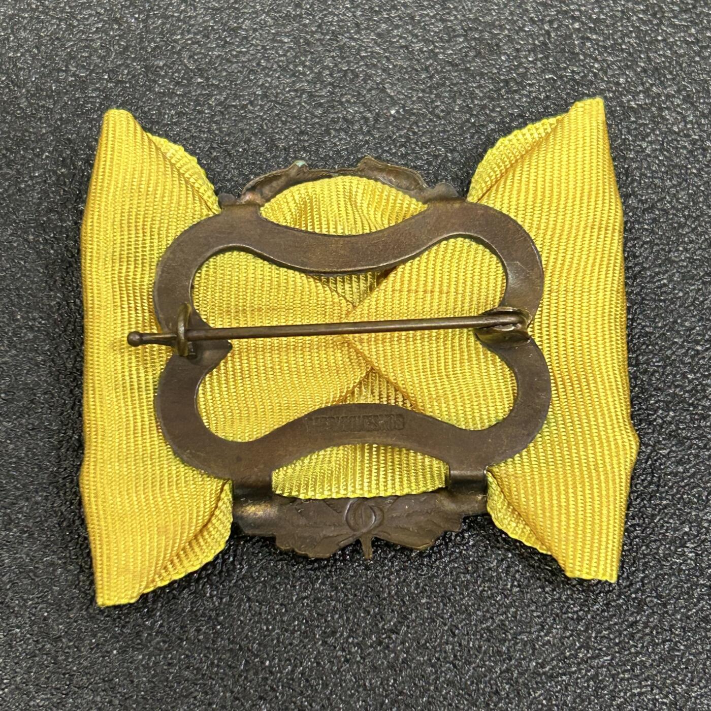 西秦中古拍卖第六十八期 芬兰商会服务10年荣誉证章