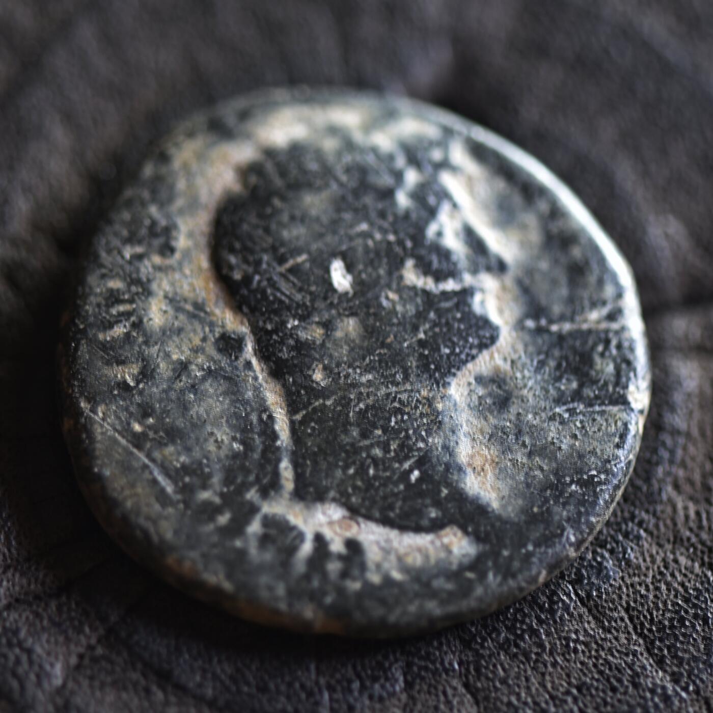 【良泉】【2025年最后一场】12月18日晚19.30点开拍！188组【直播场】西方古代钱币、丝路杂项、印章！ 9.91克，公元125-128年【古罗马】五贤帝-哈德良打制“健康女神-萨卢斯”阿斯铜币