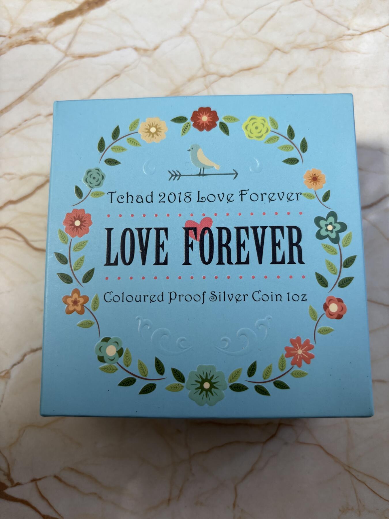 第184期拍卖 乍得2018年永恒的爱彩色1盎司纪念银币，999银，发行1000枚