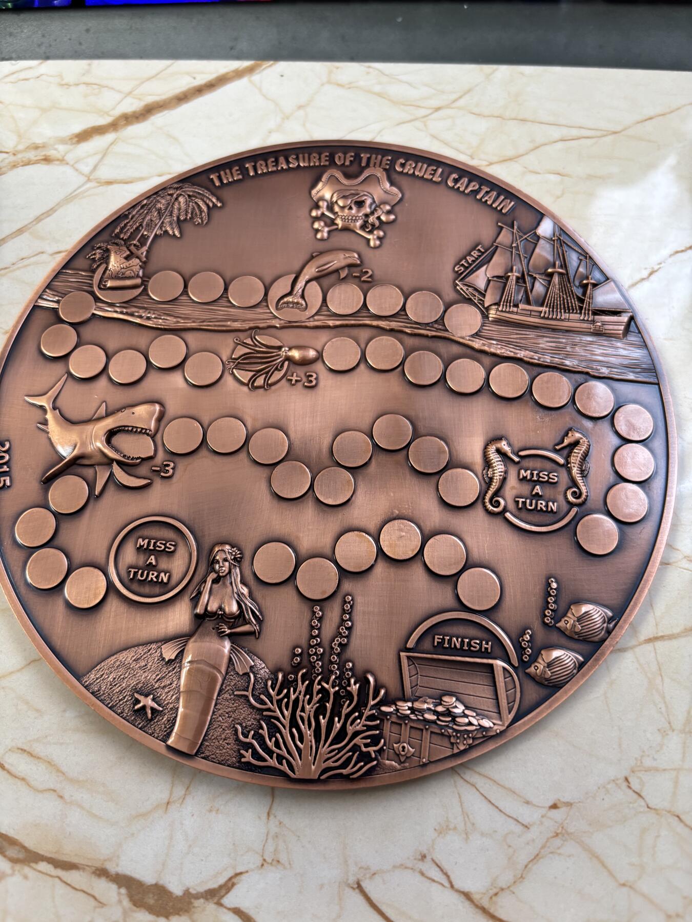 第184期拍卖 帕劳2015年寻找海盗宝藏超大规格游戏棋纪念铜币带黑绒袋