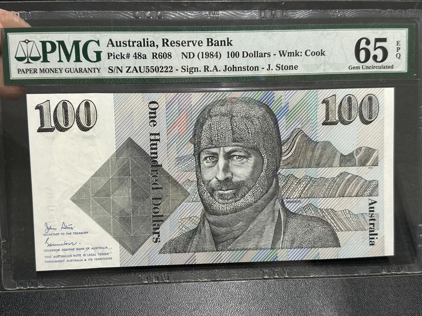 《外钞收藏家》第五百九十期（欧洲强钞、港币、硬通货及丰富裸币大拍场）（本平台长期征集拍品、欢迎藏友们联系合作） 1984年澳大利亚100元 毛线帽 PMG65 数三 无47 豹子号222