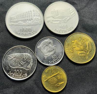 文馨钱币收藏第 284 场，【 长期接收代拍品】老藏家拍品南朝鲜李承晚时期货币，泰国大型纪念币，土耳其各时期及各国套币场 - 原光莫桑比克 6 枚套