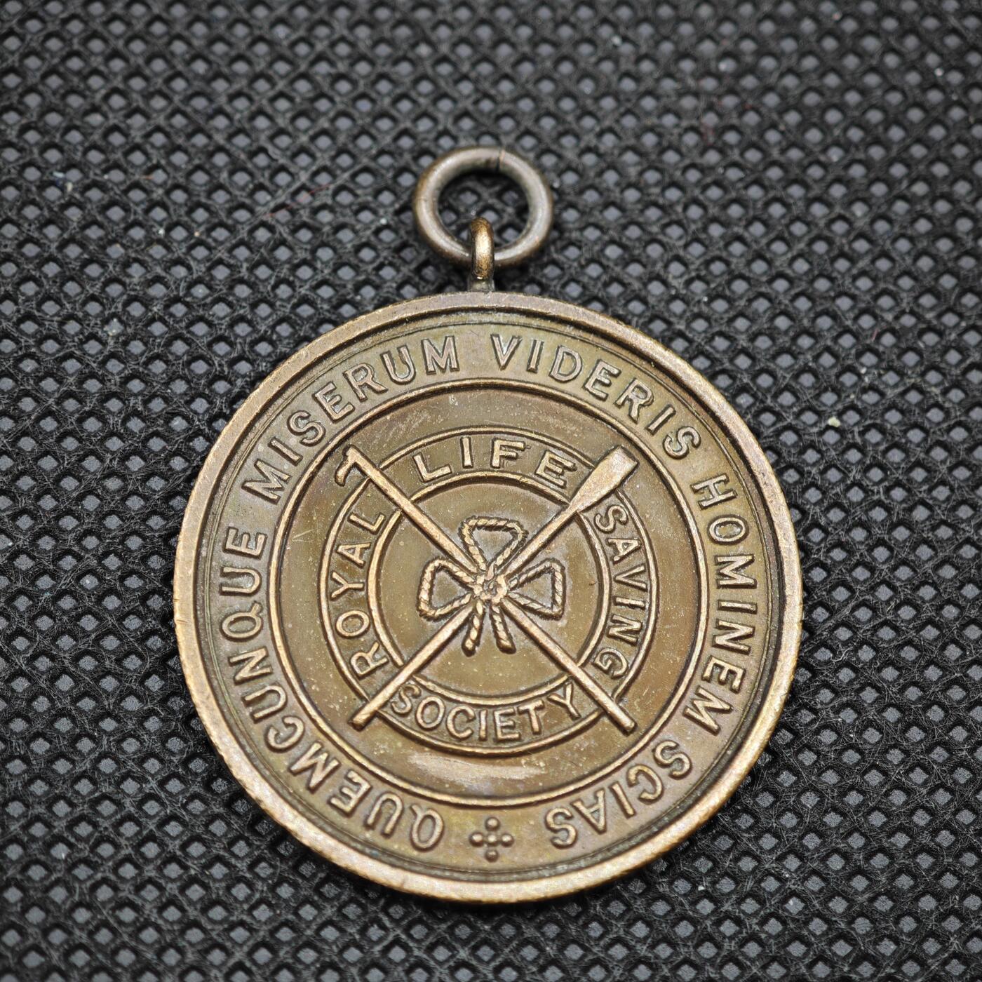 【淘币小摊】限时拍第八百一十六拍  纪念章场  满百包邮可预留两周  周一统一发货 